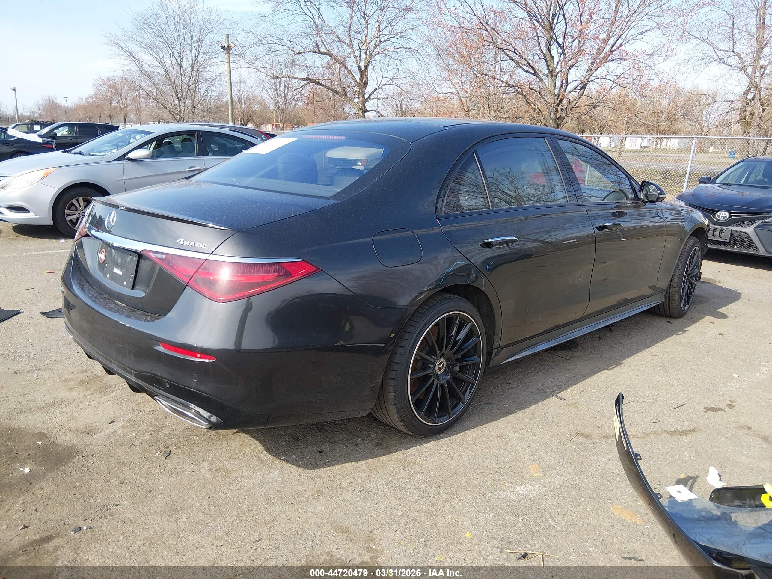 MERCEDES-BENZ S image 4