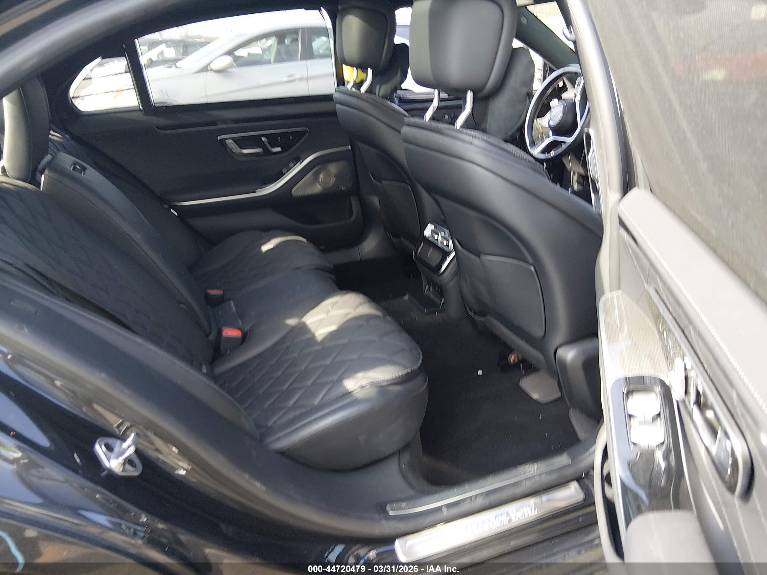 MERCEDES-BENZ S image 8
