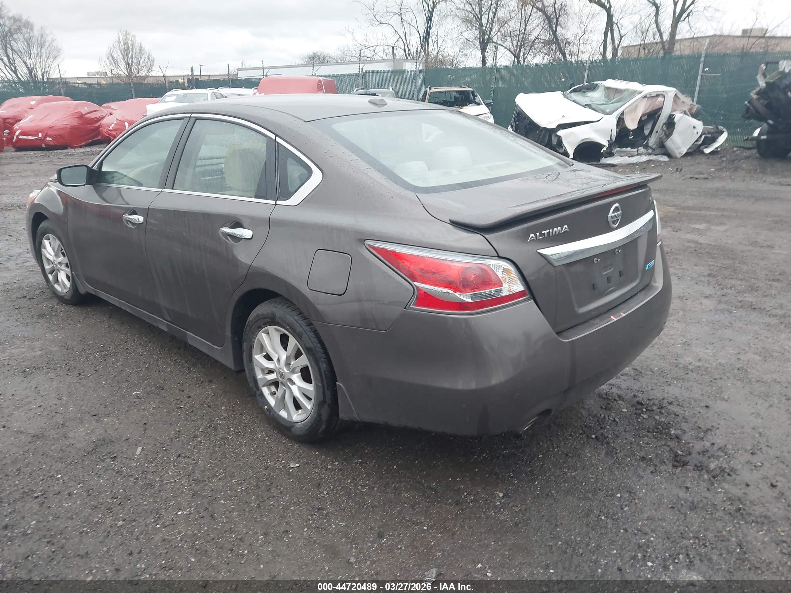 NISSAN ALTIMA image 3