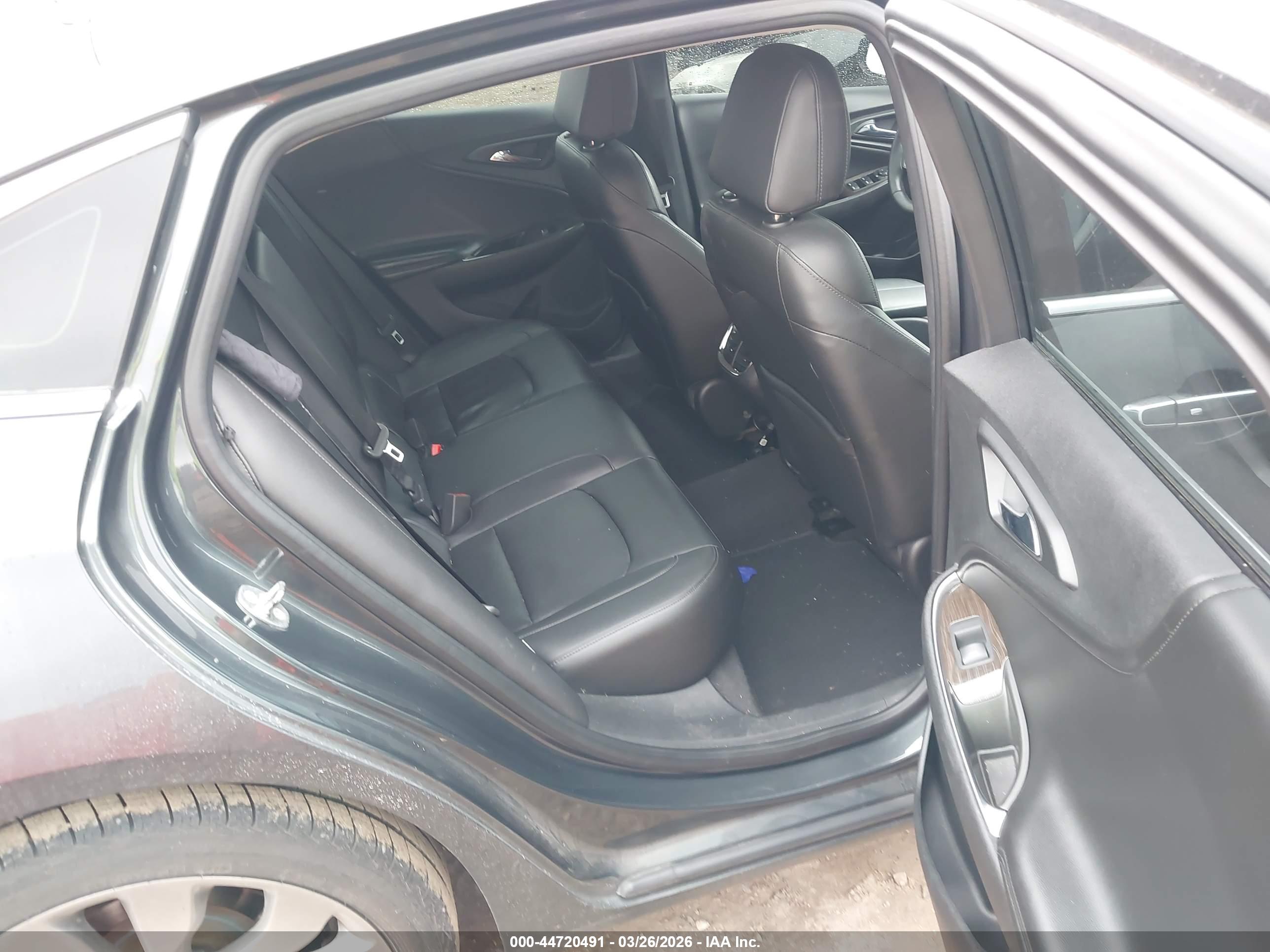CHEVROLET MALIBU image 8
