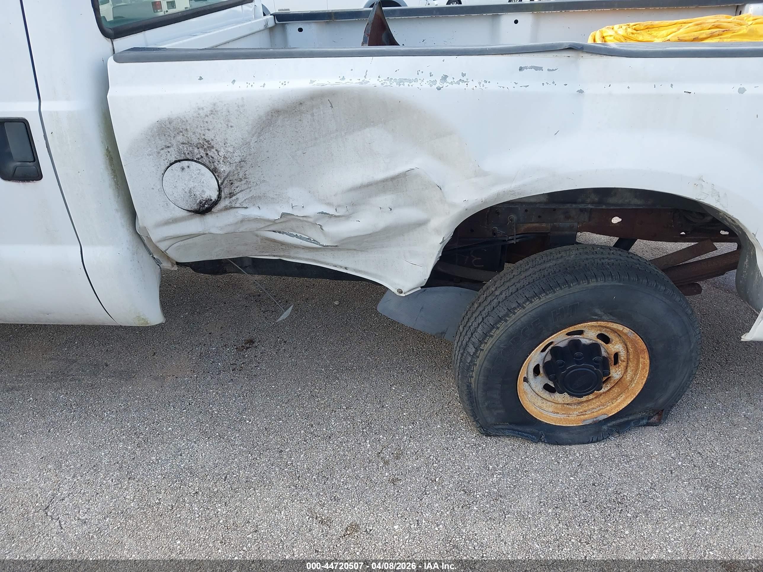 FORD F-350 image 6