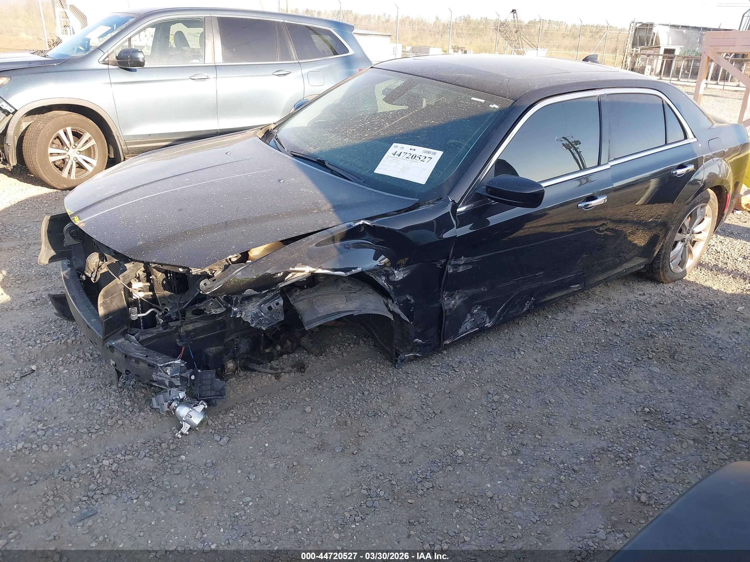 CHRYSLER 300 image 2