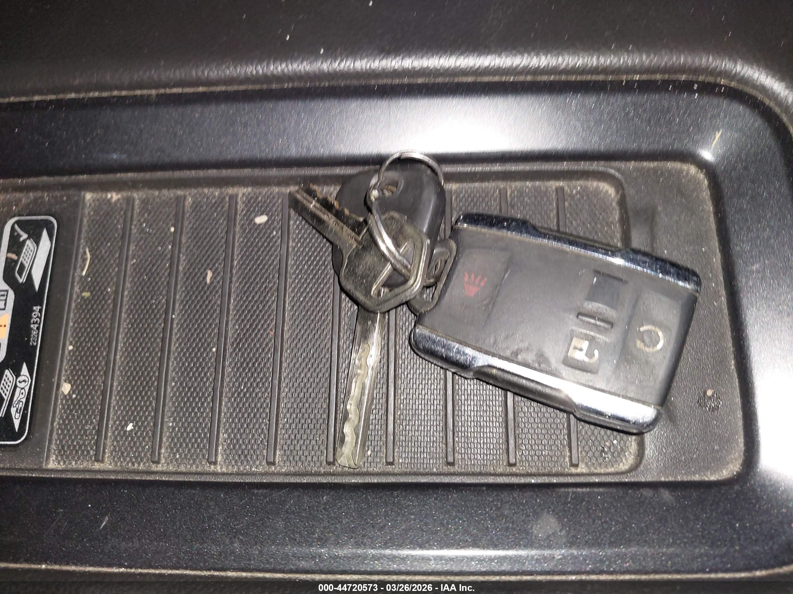 GMC SIERRA image 11