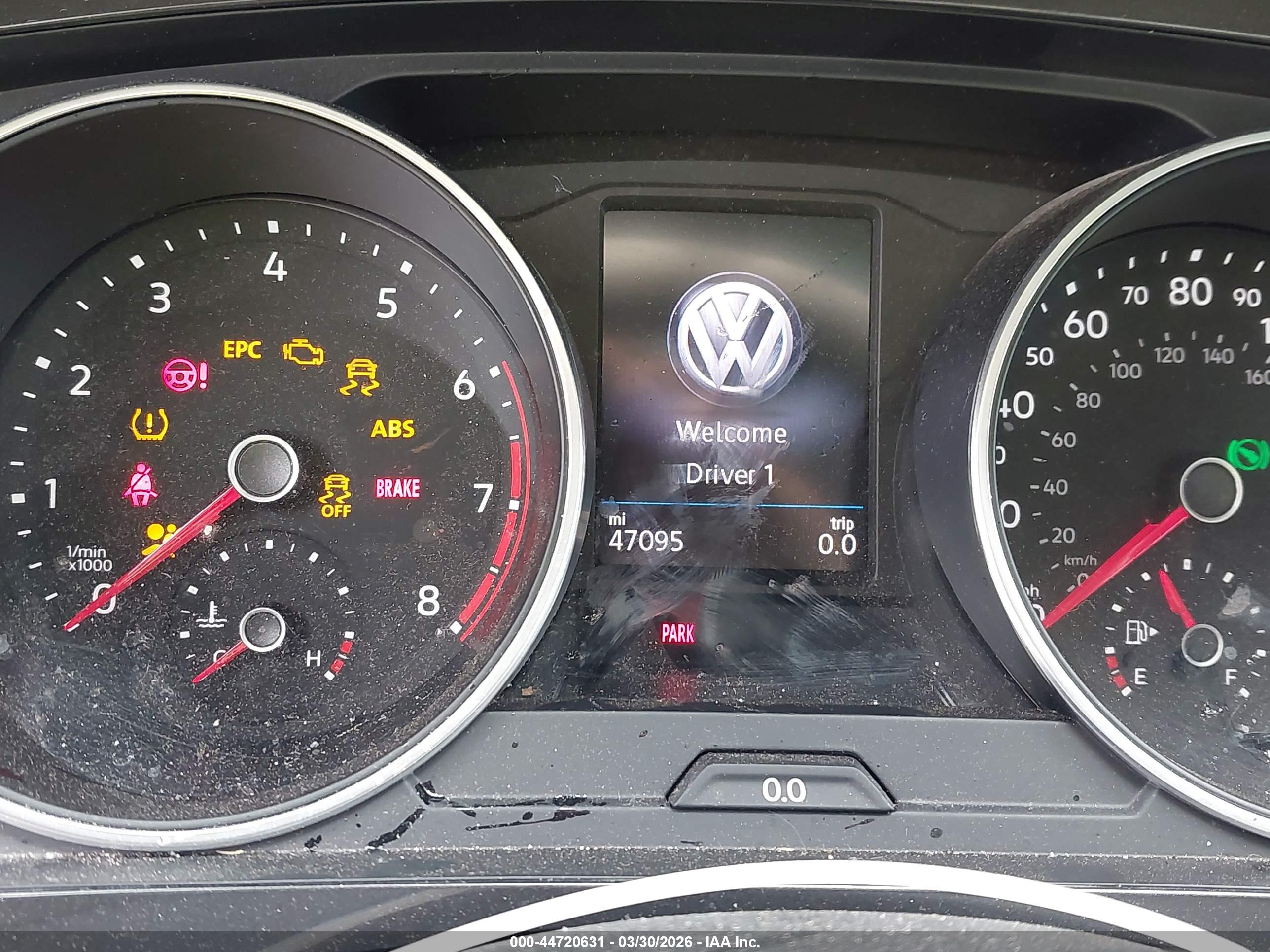 VOLKSWAGEN TIGUAN image 7