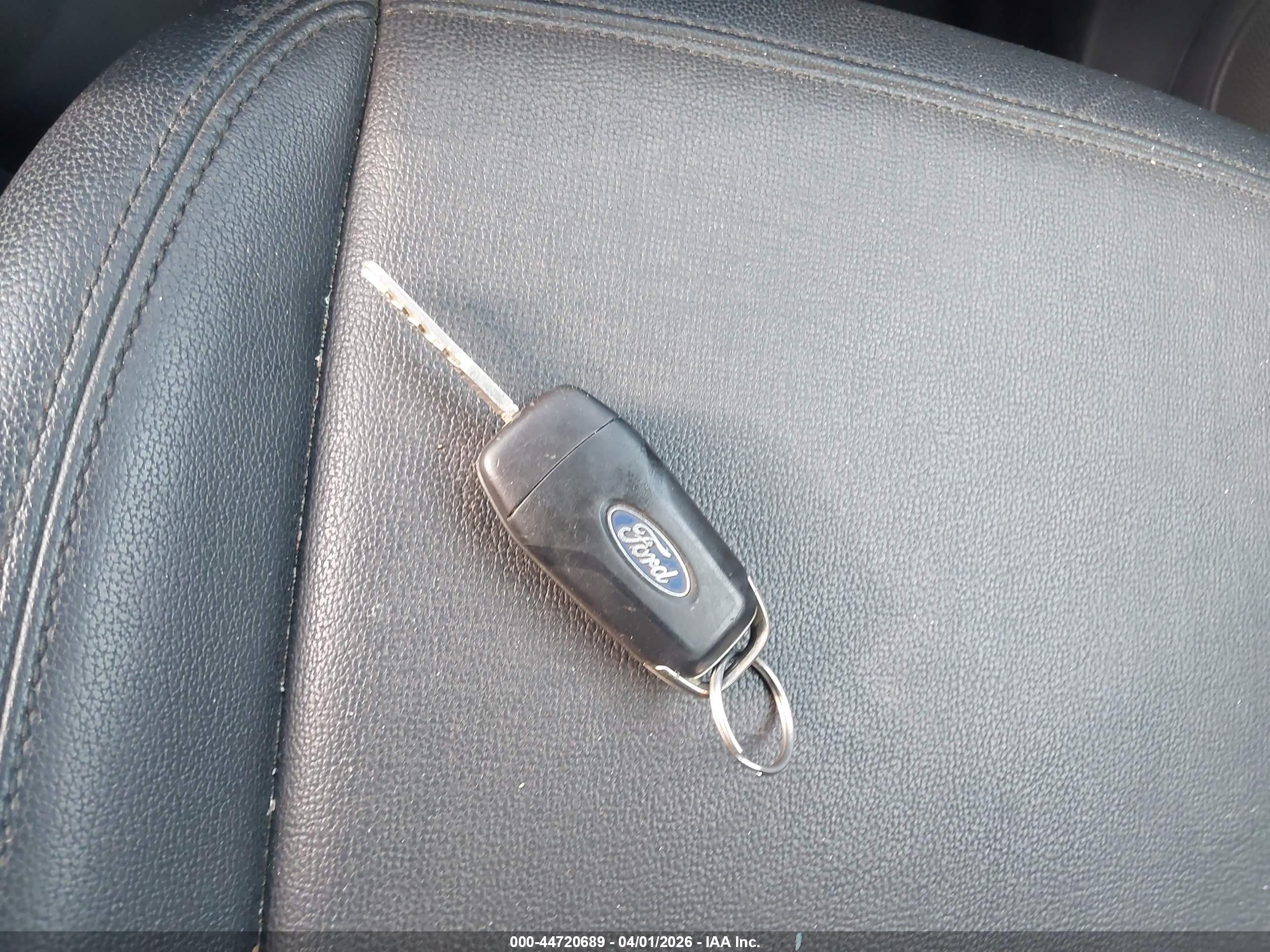 FORD TRANSIT image 11