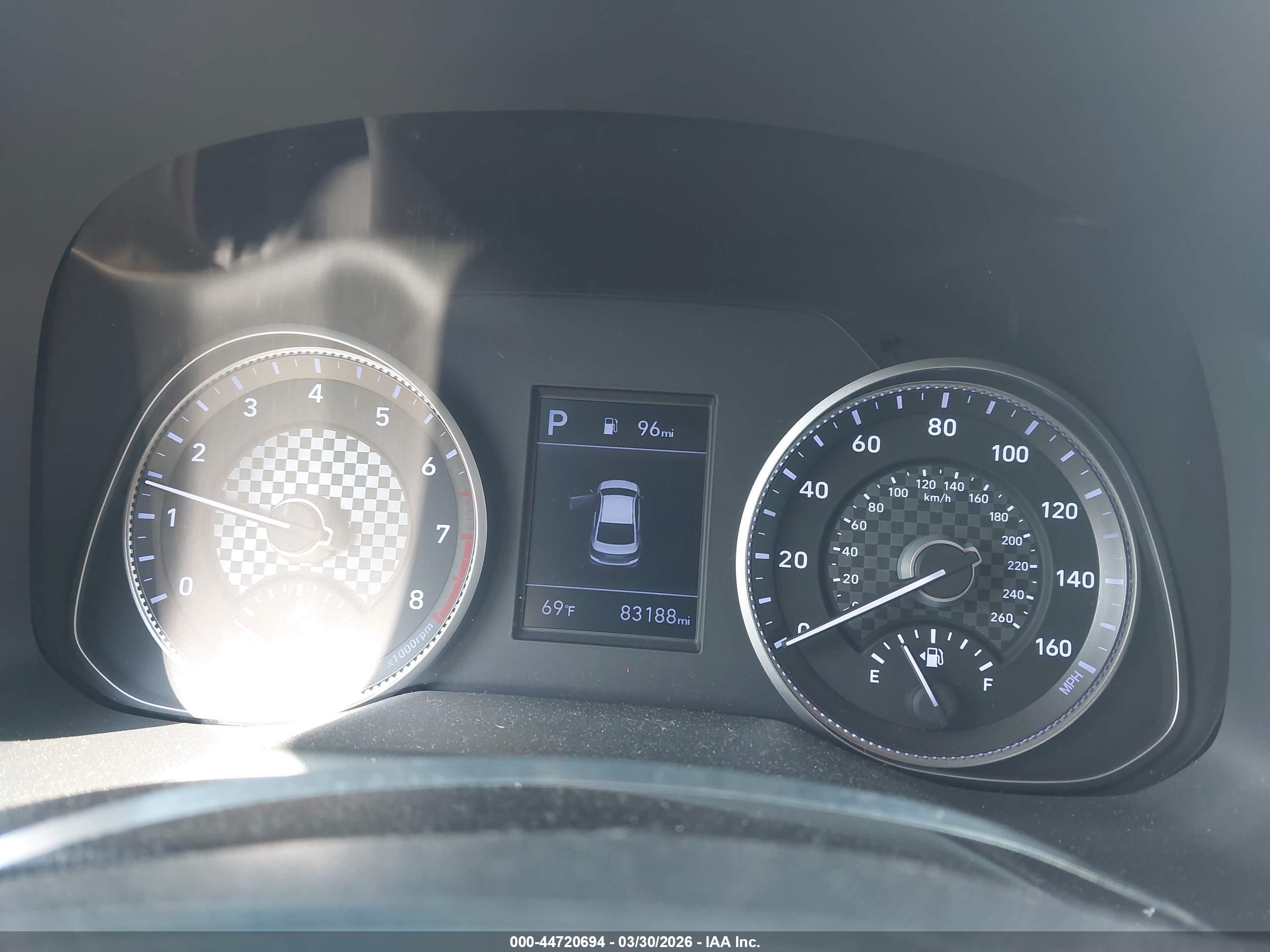 HYUNDAI ELANTRA image 7