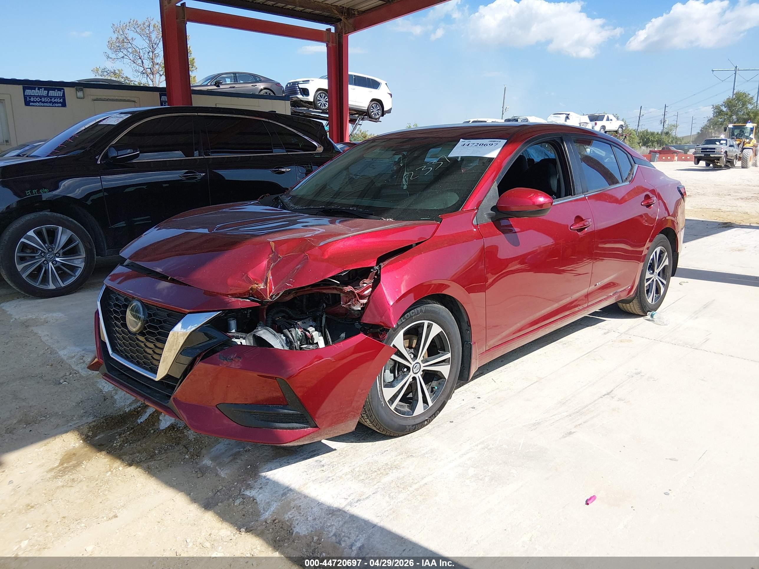 NISSAN SENTRA image 2