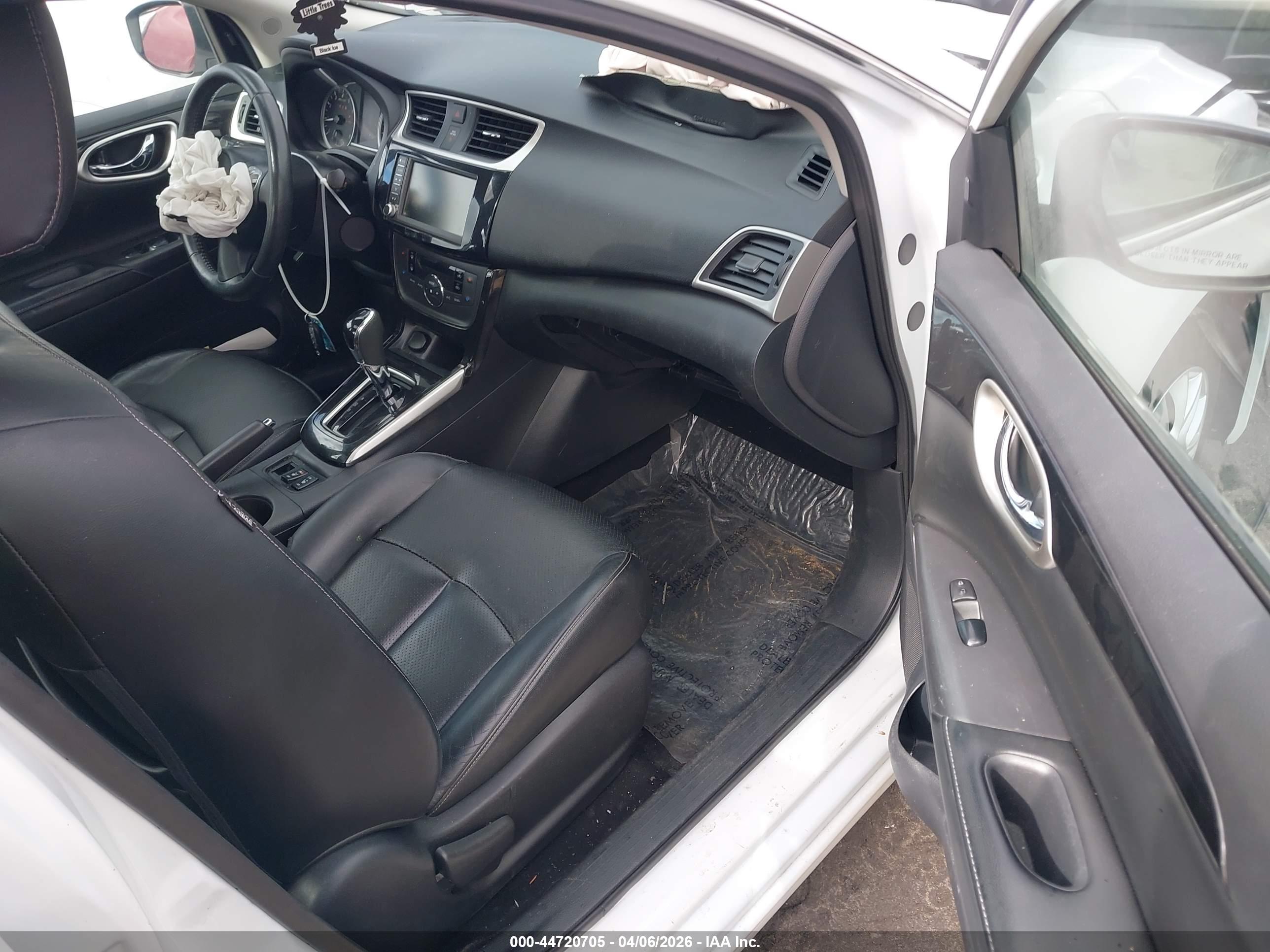 NISSAN SENTRA image 5