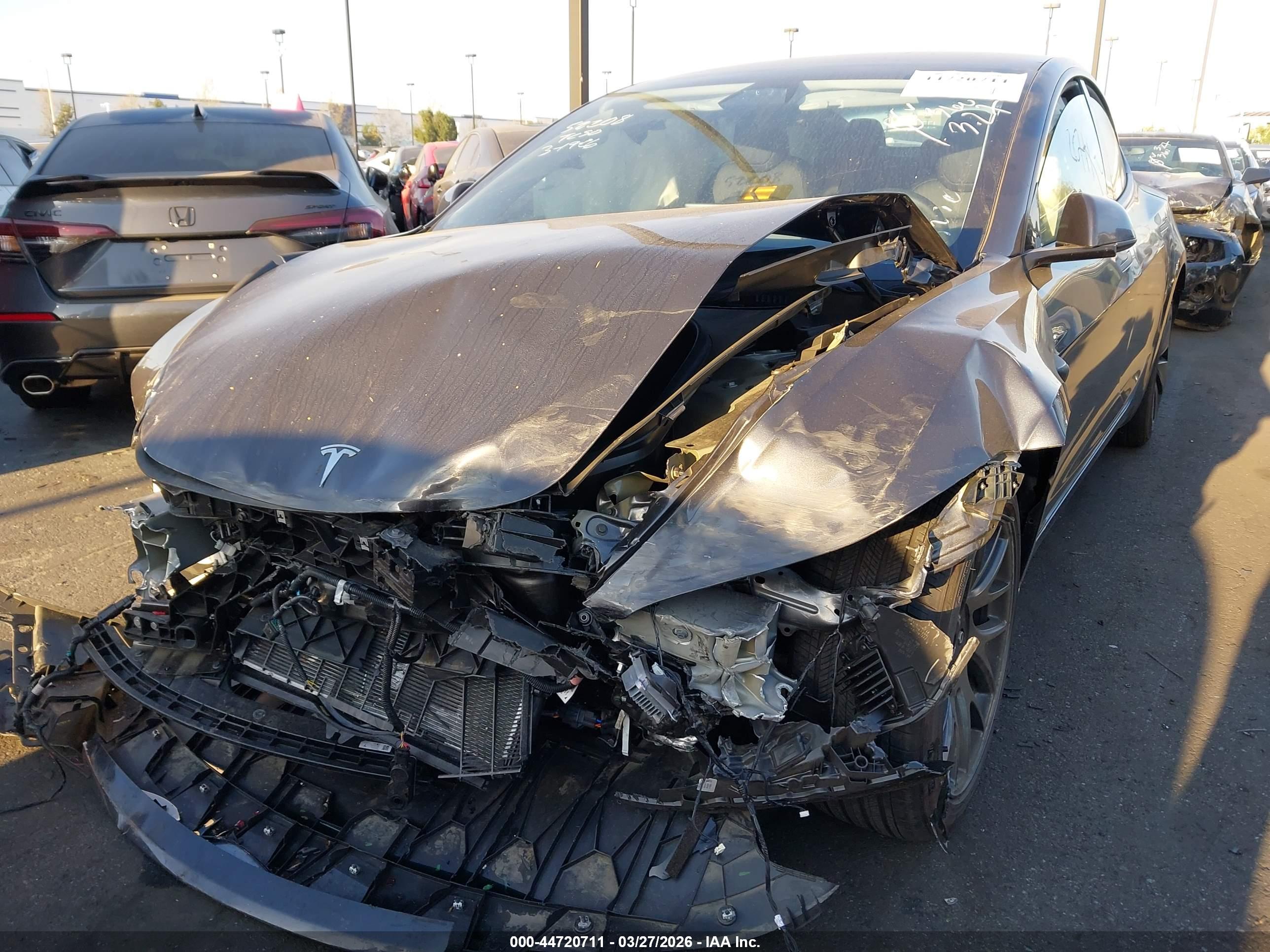 TESLA MODEL image 6