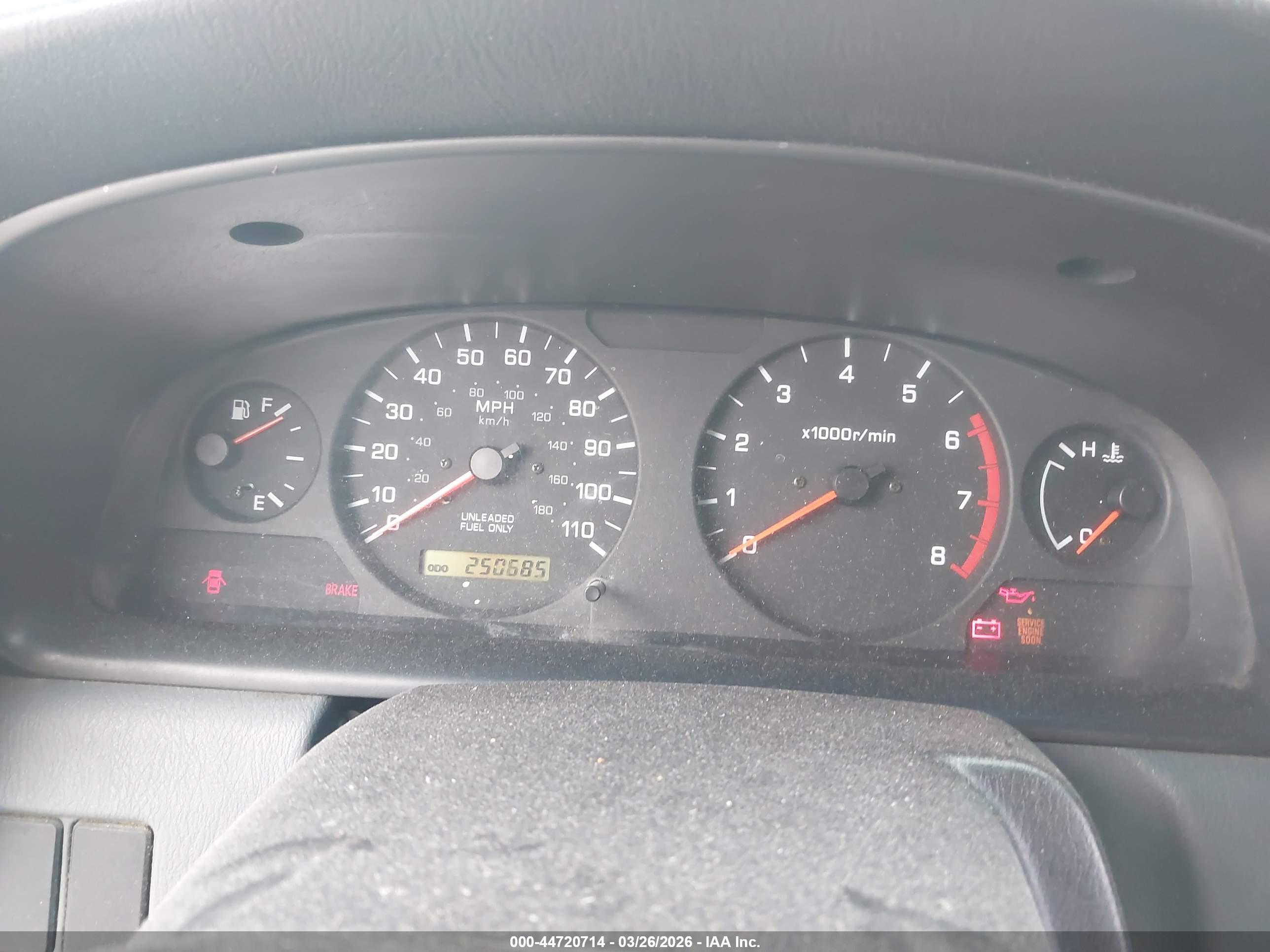 NISSAN FRONTIER image 7