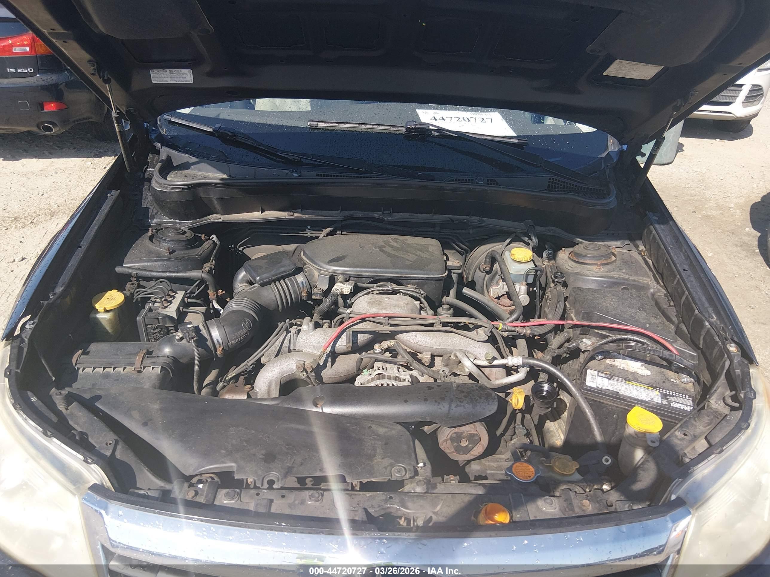 SUBARU FORESTER image 10