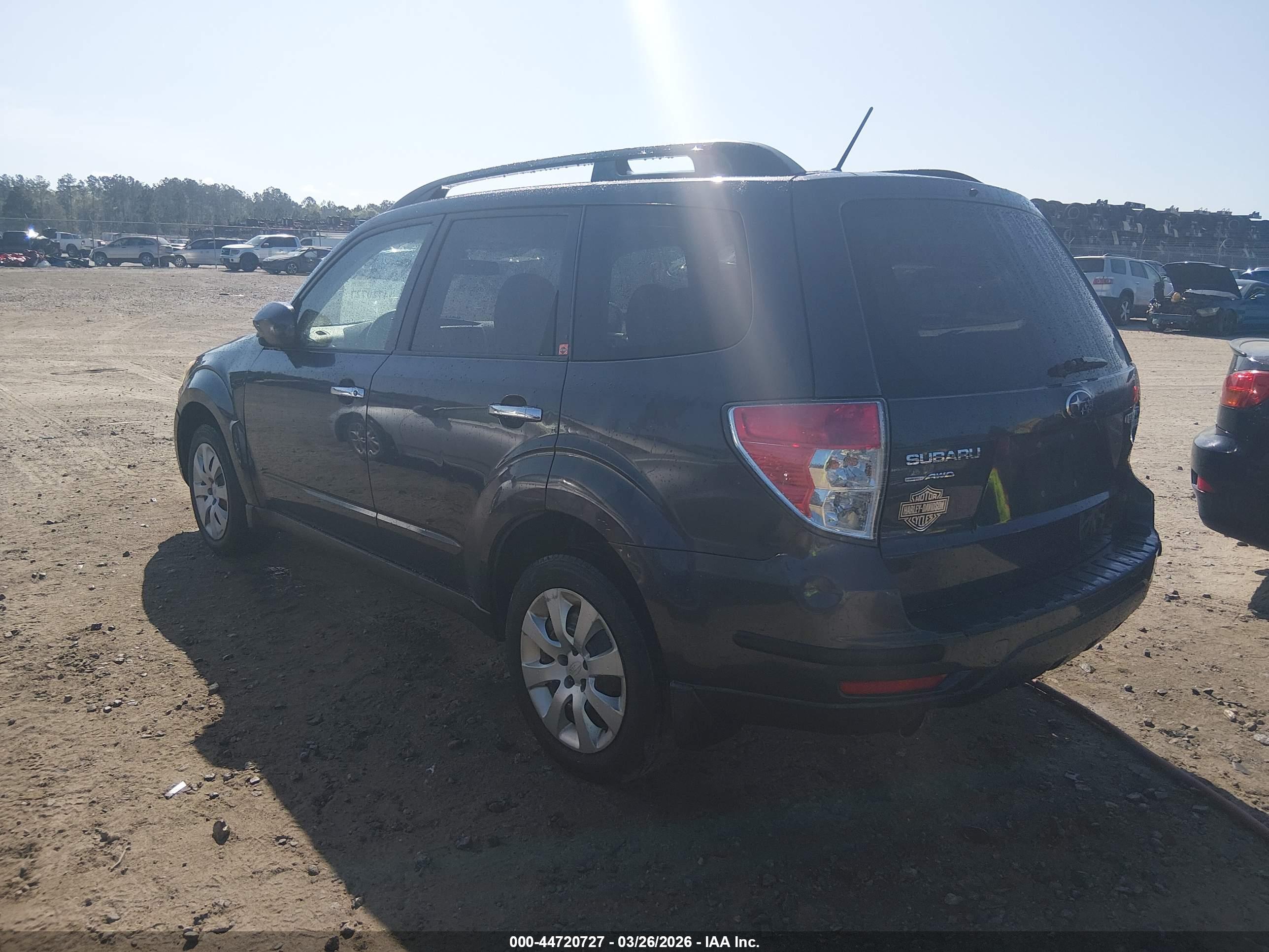 SUBARU FORESTER image 3