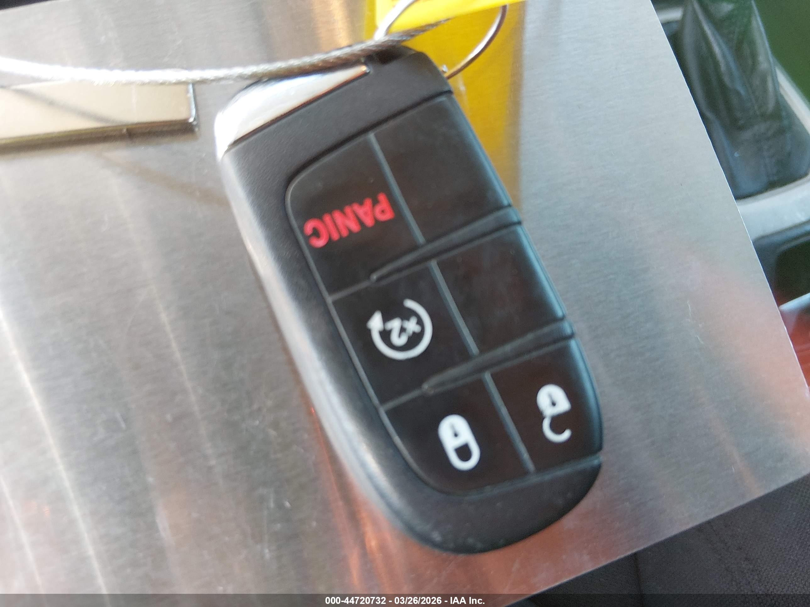 JEEP RENEGADE image 11
