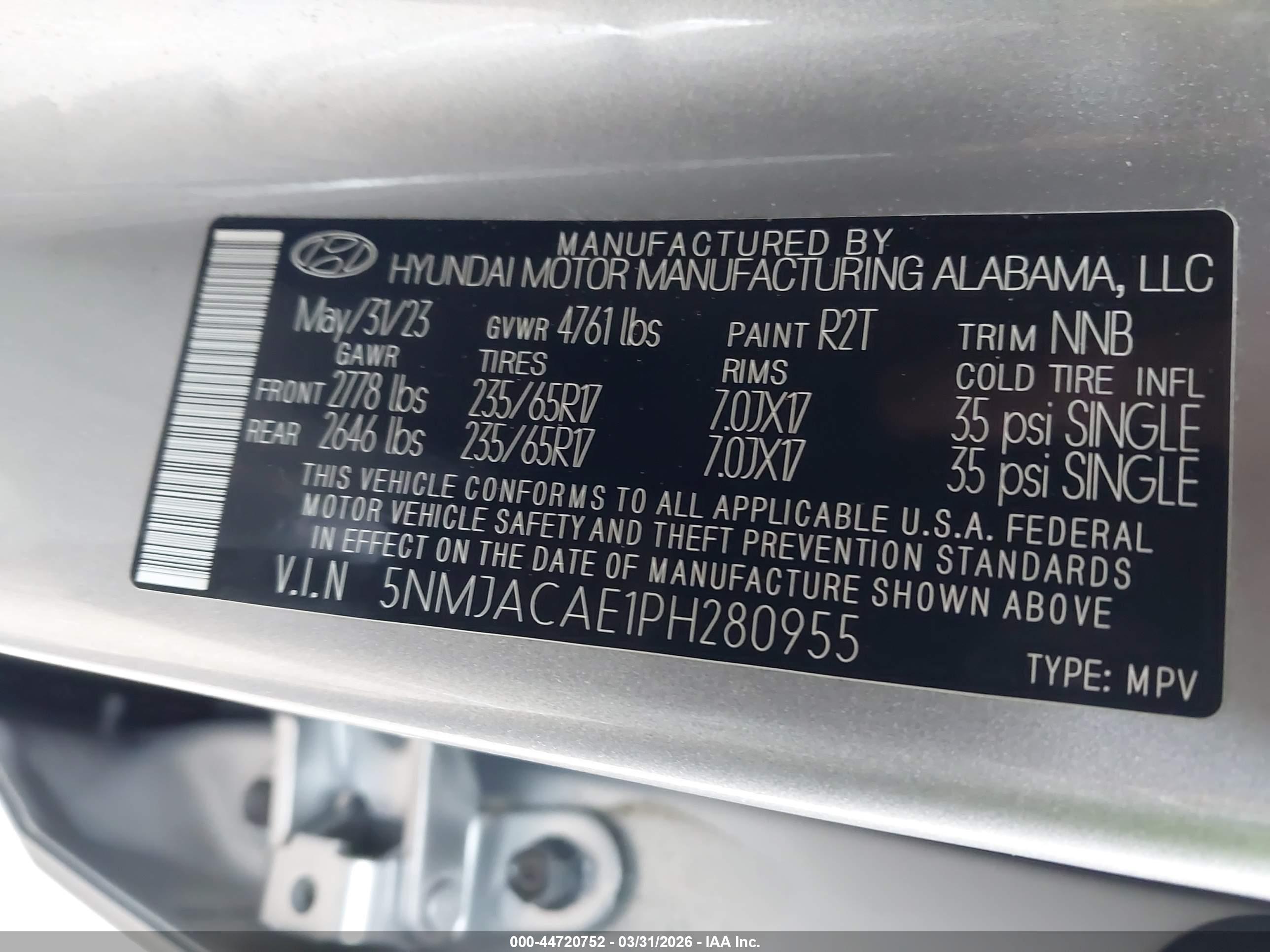 HYUNDAI TUCSON image 9