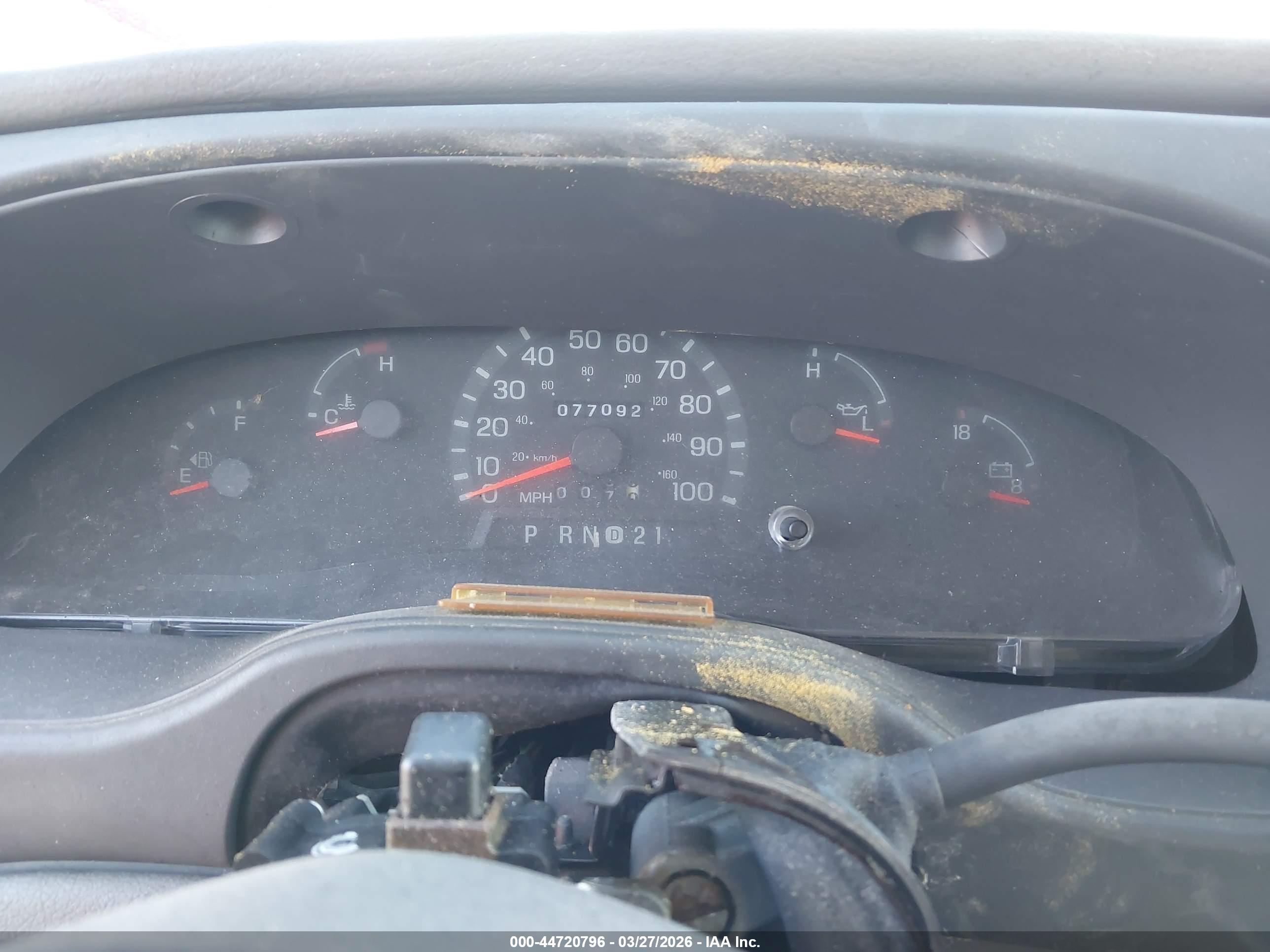 FORD E-150 image 7