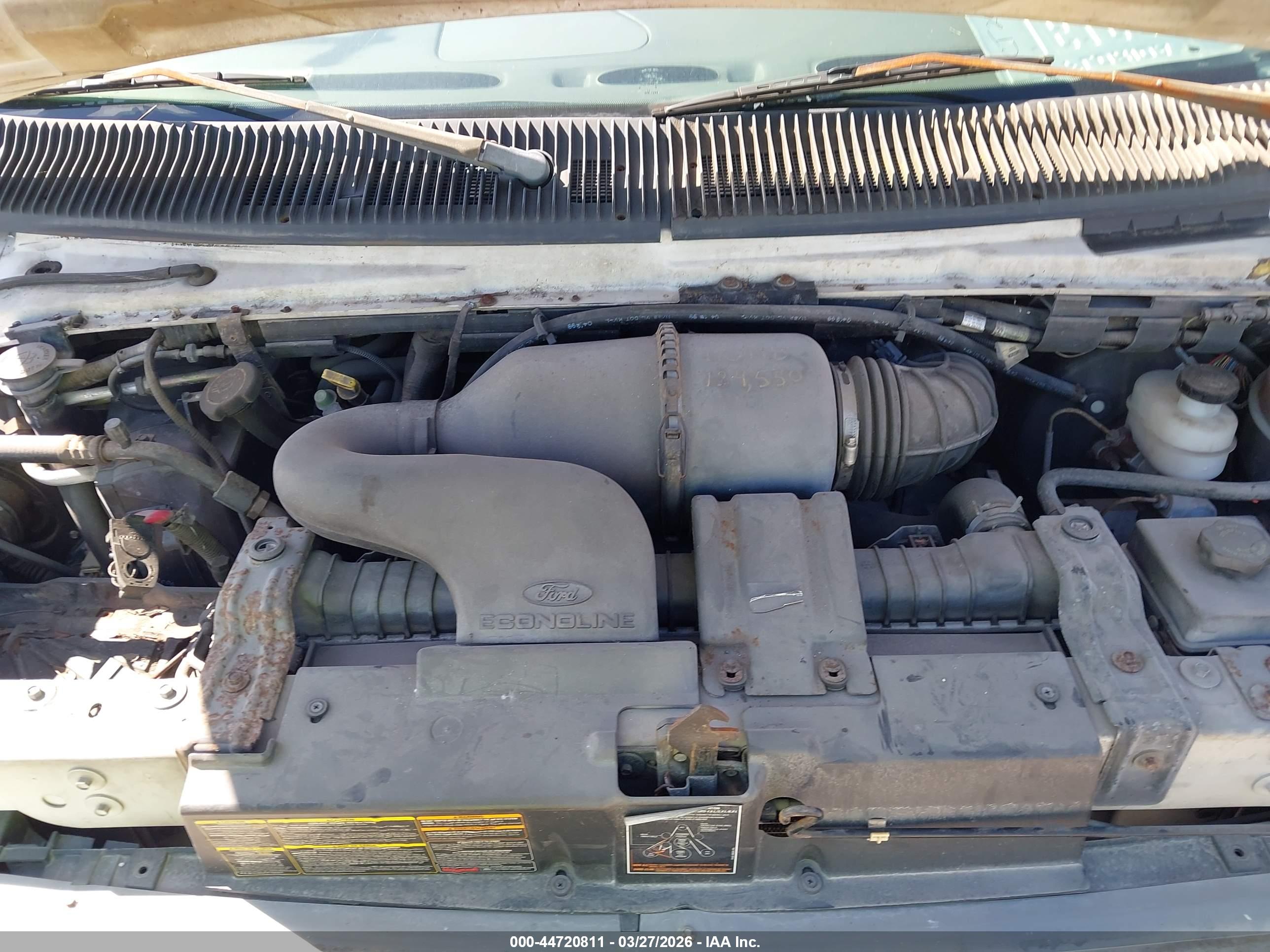 FORD E-250 image 10