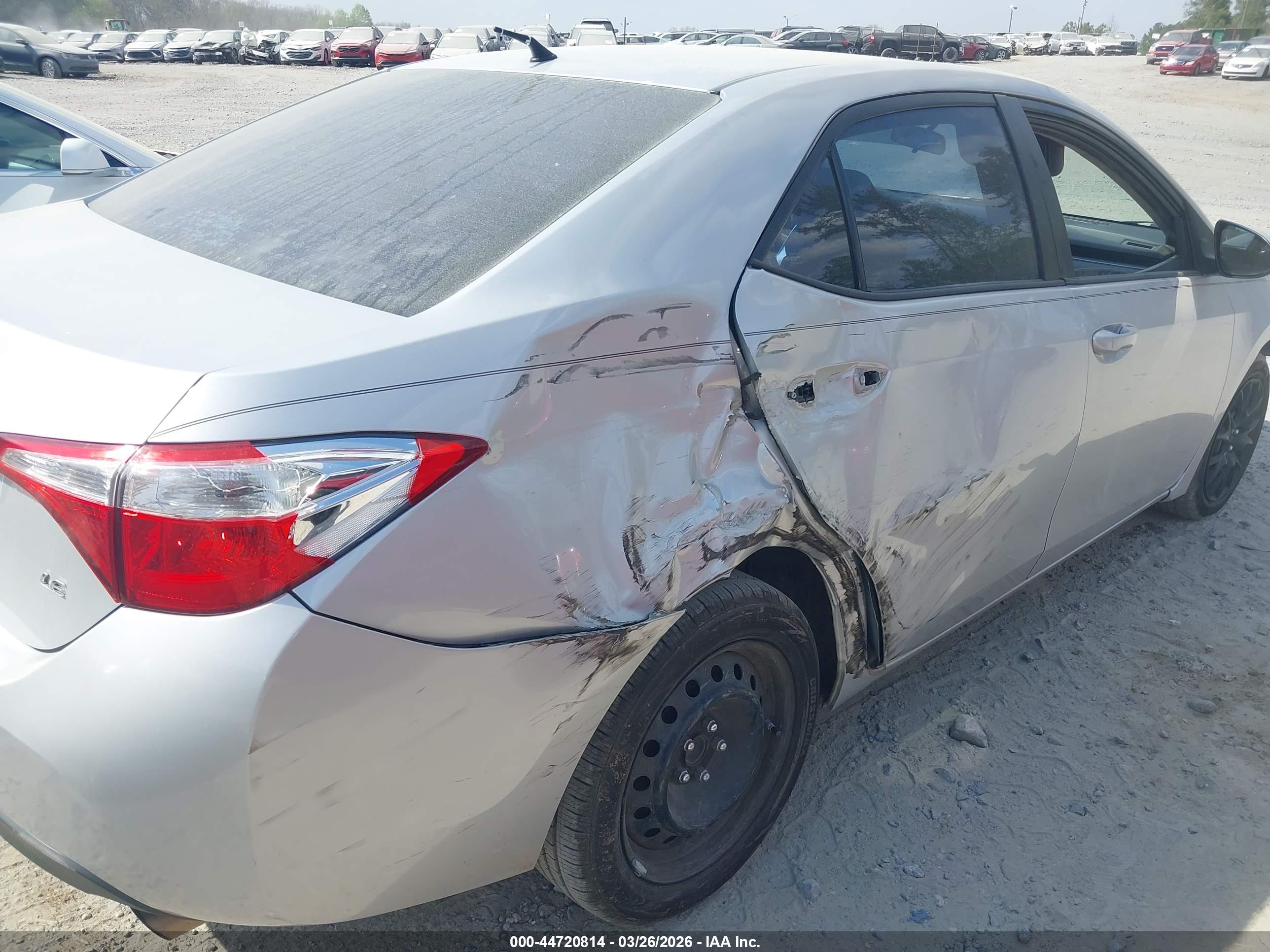 TOYOTA COROLLA image 6