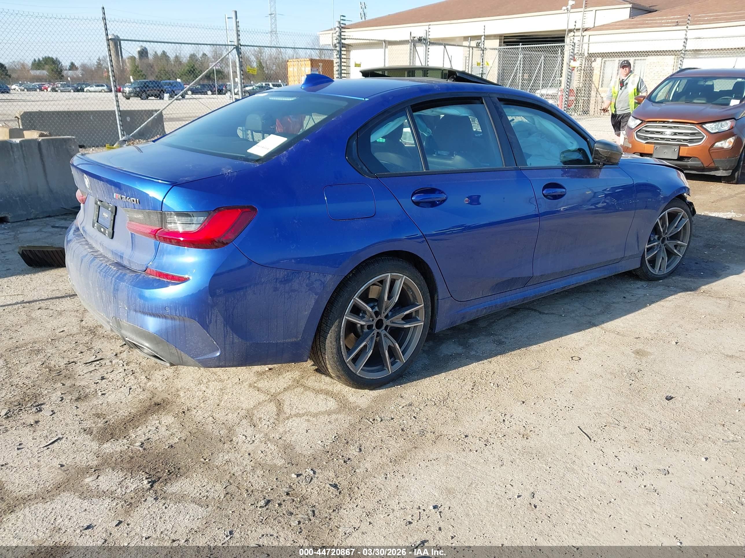 BMW M340I image 4