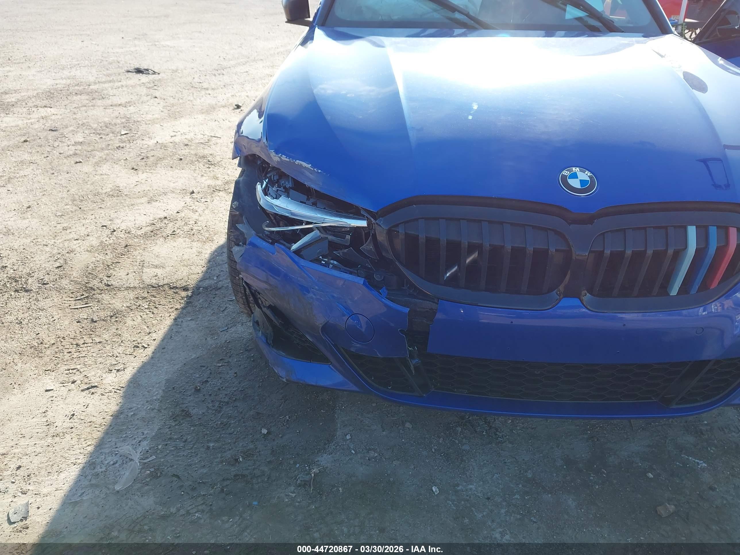 BMW M340I image 6
