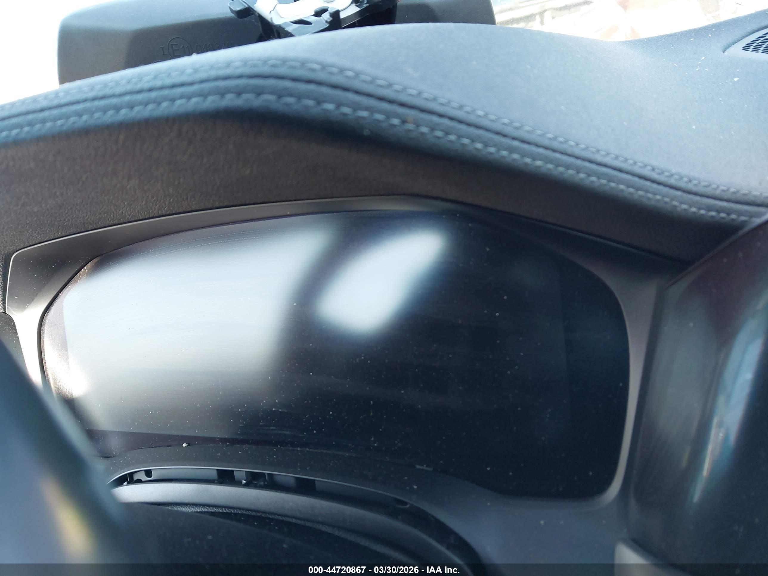 BMW M340I image 7