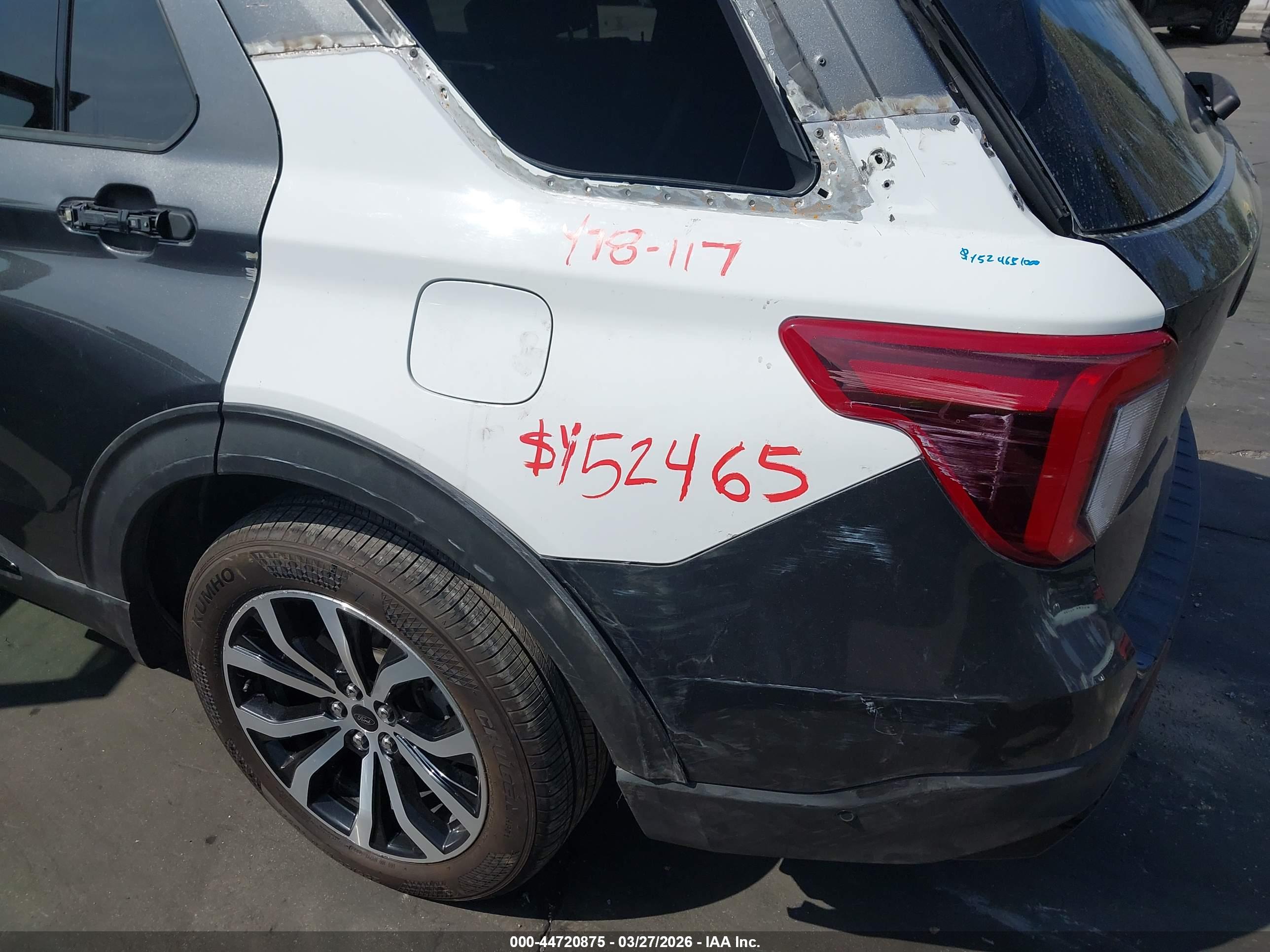 FORD EXPLORER image 6