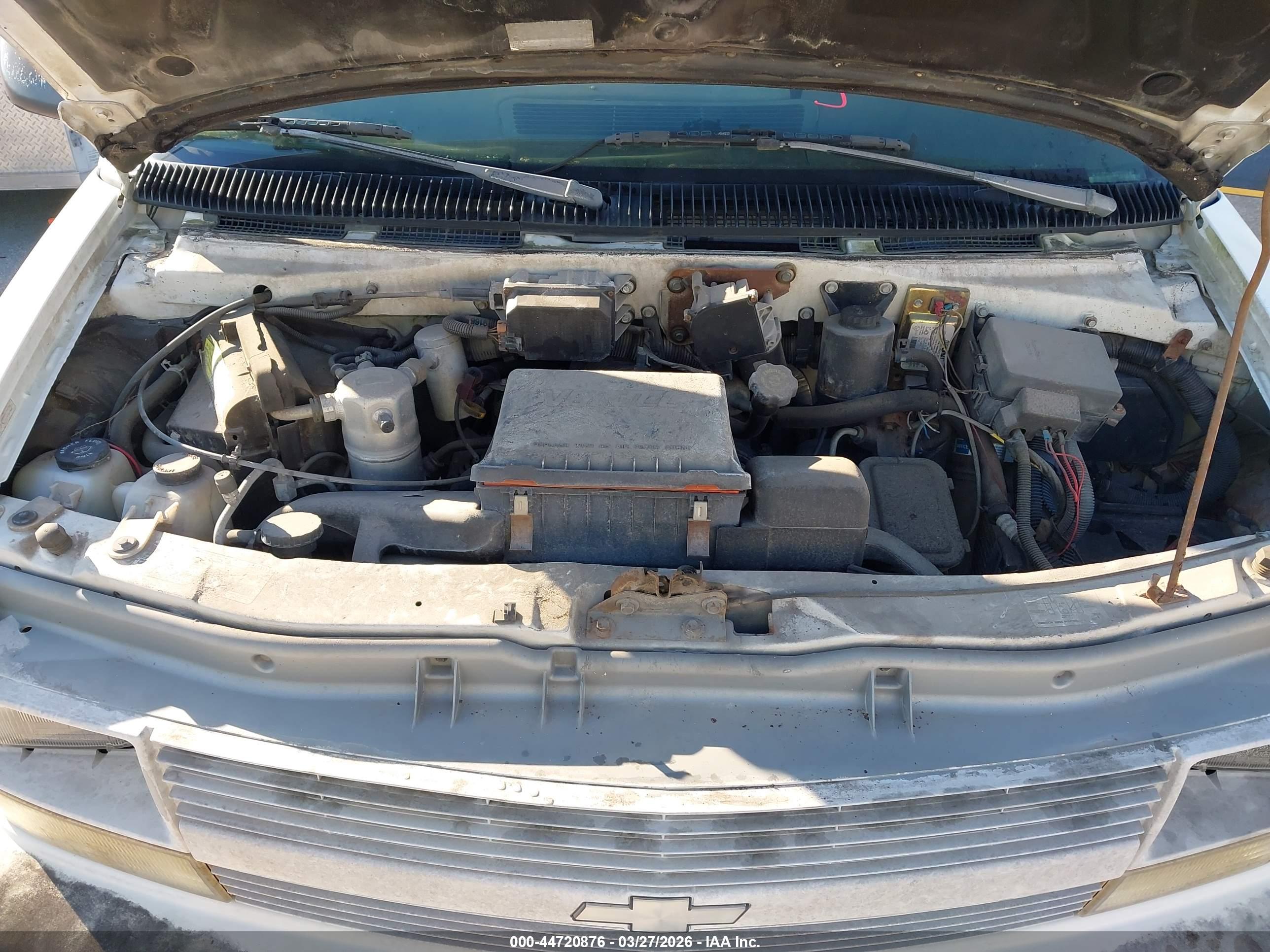 CHEVROLET ASTRO image 10