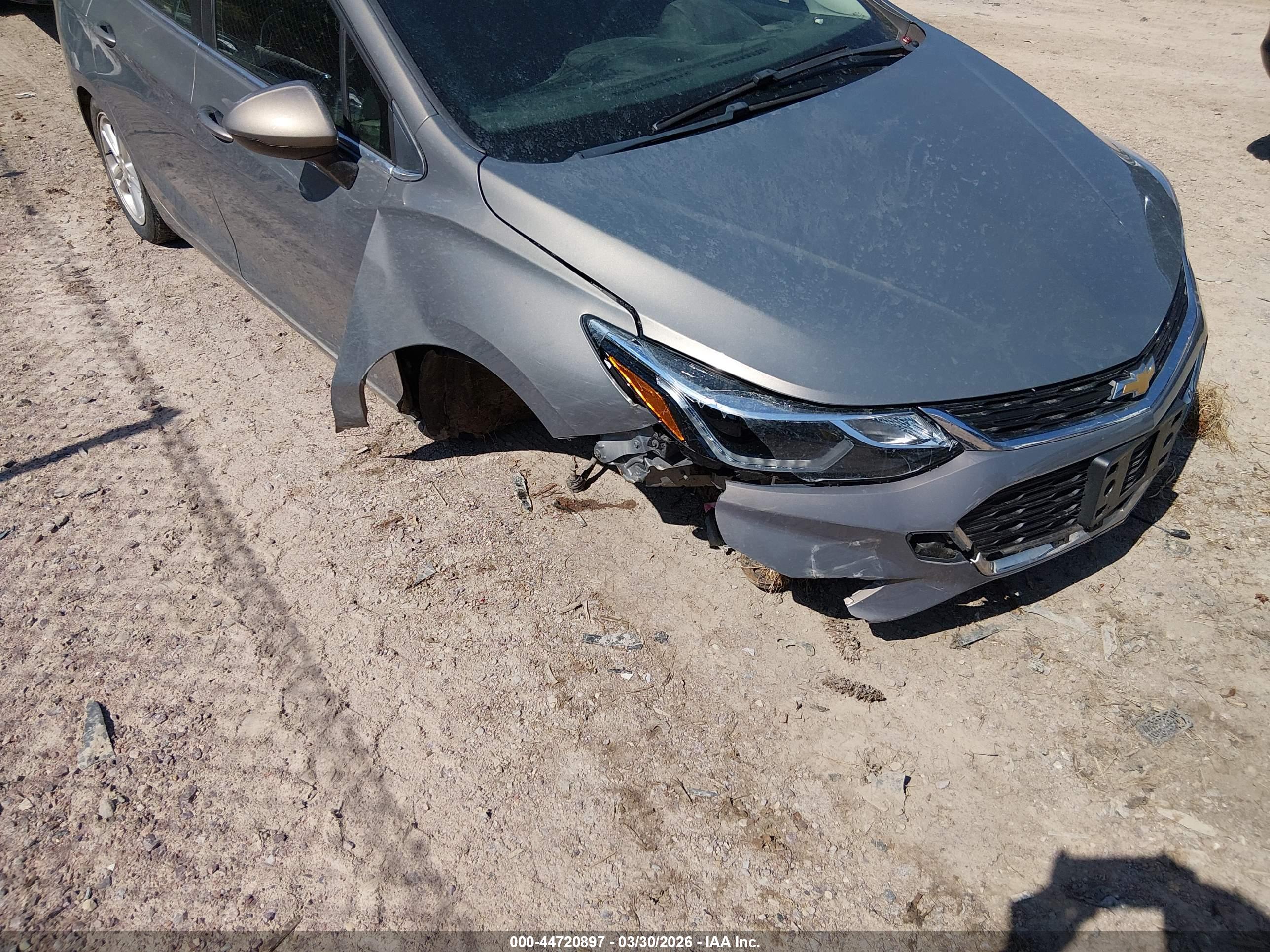 CHEVROLET CRUZE image 6