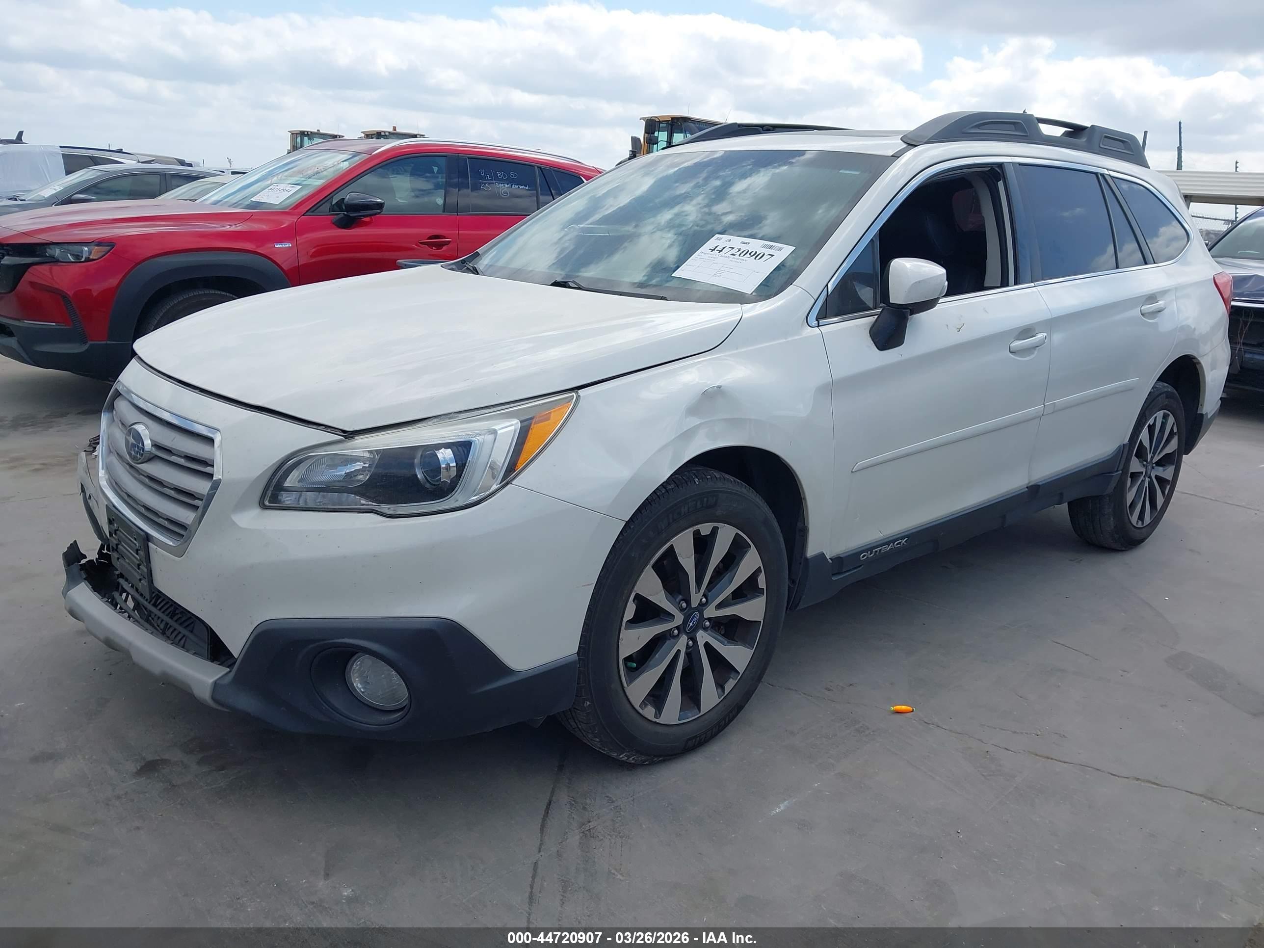 SUBARU OUTBACK image 2
