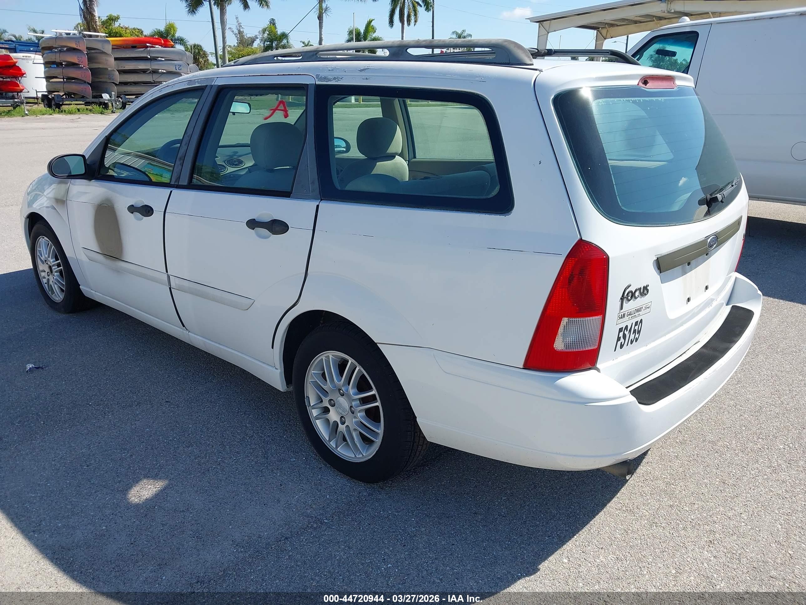 FORD FOCUS image 3