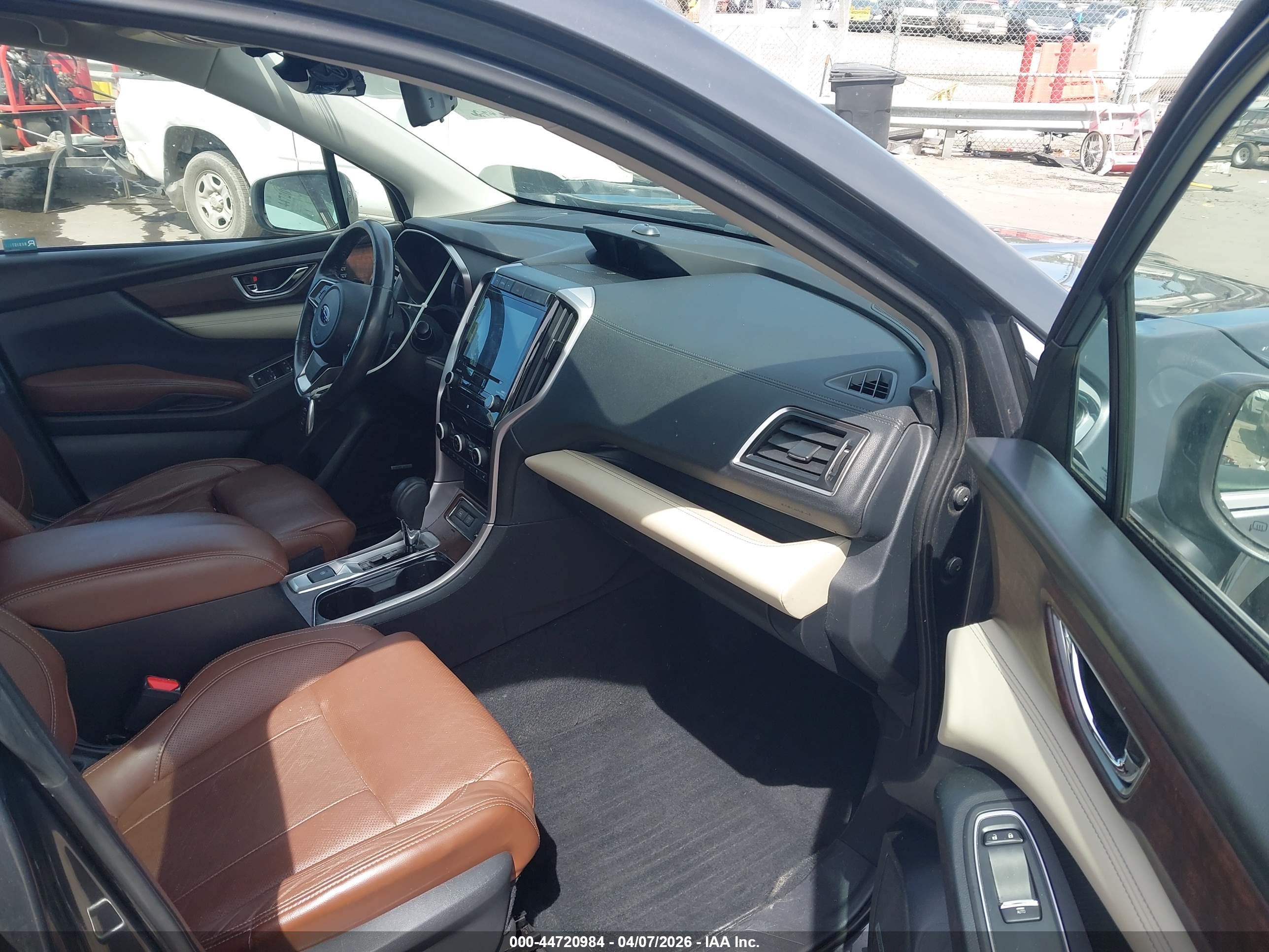 SUBARU ASCENT image 5