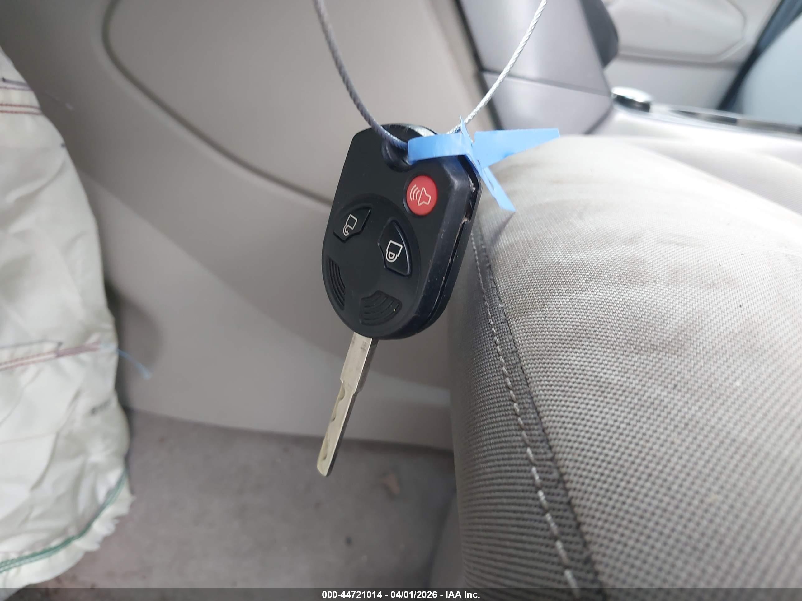 FORD ESCAPE image 11