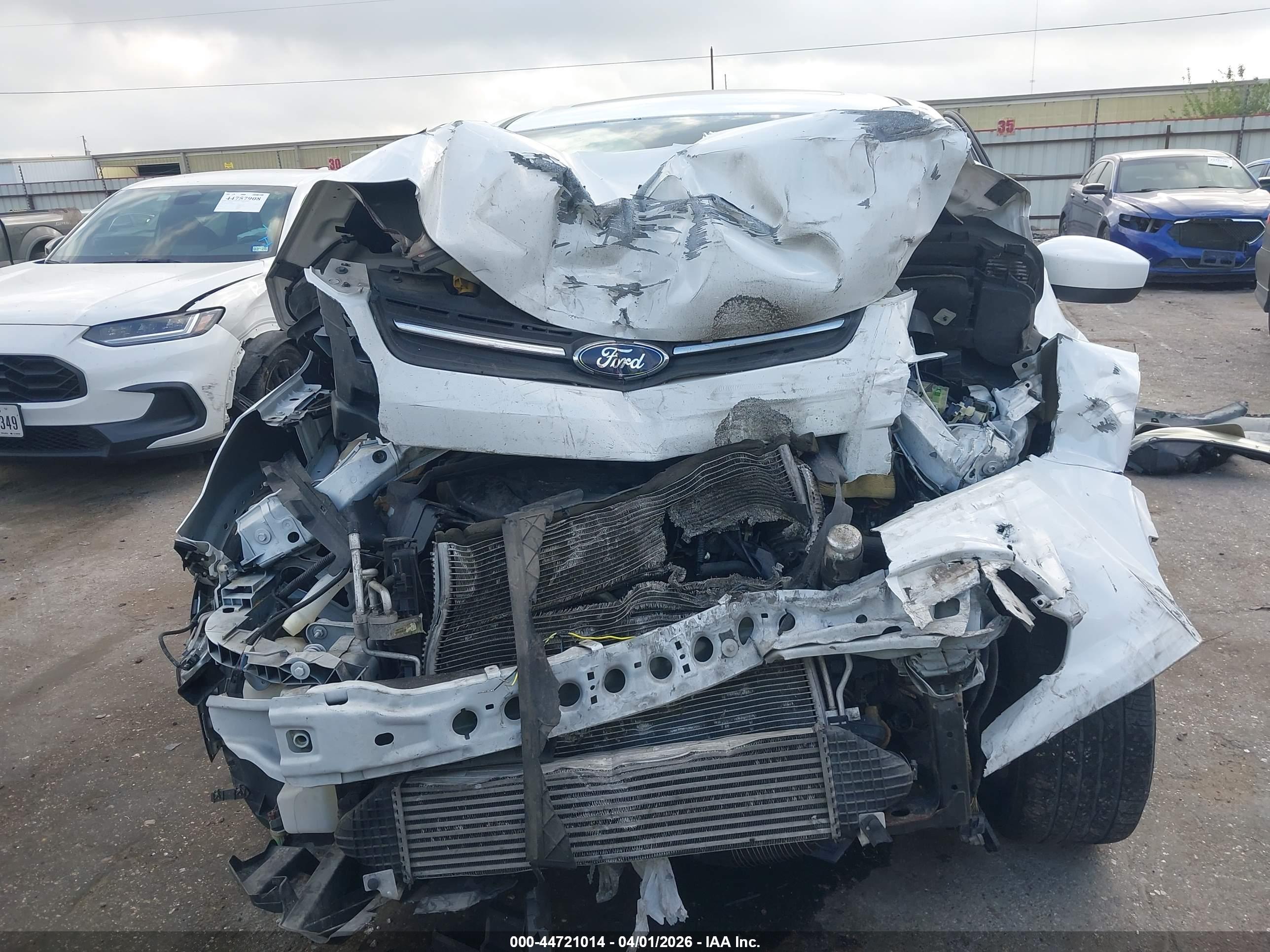 FORD ESCAPE image 6