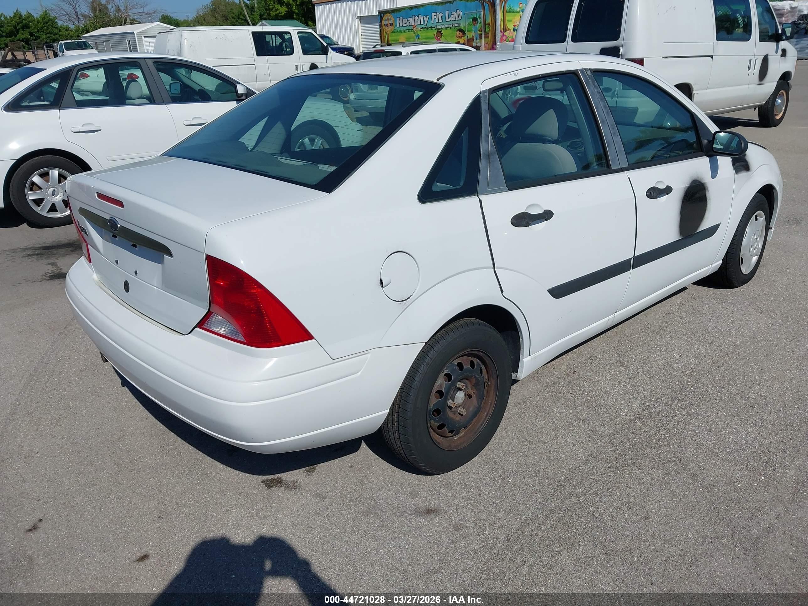 FORD FOCUS image 4