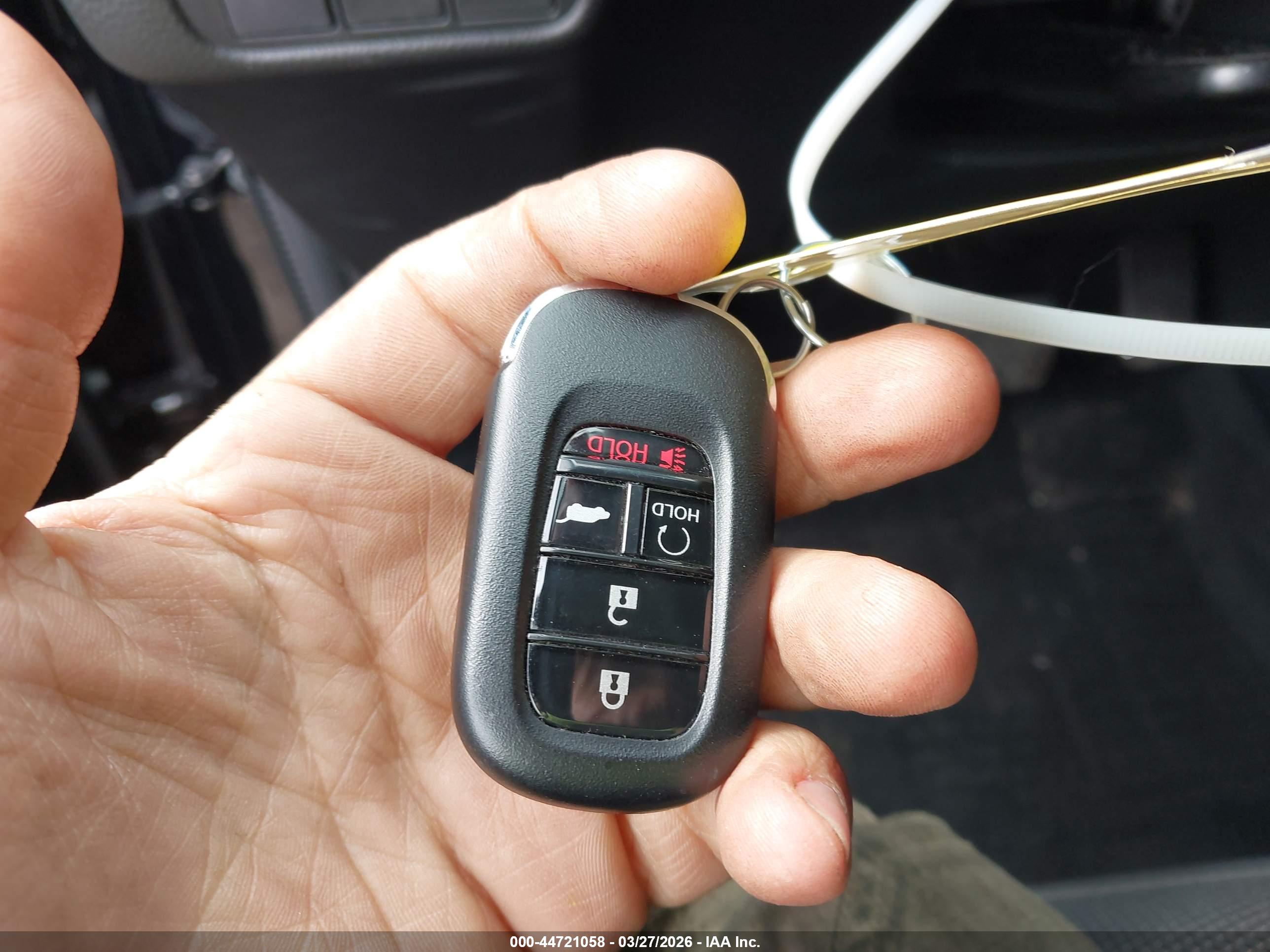 HONDA CR-V image 11