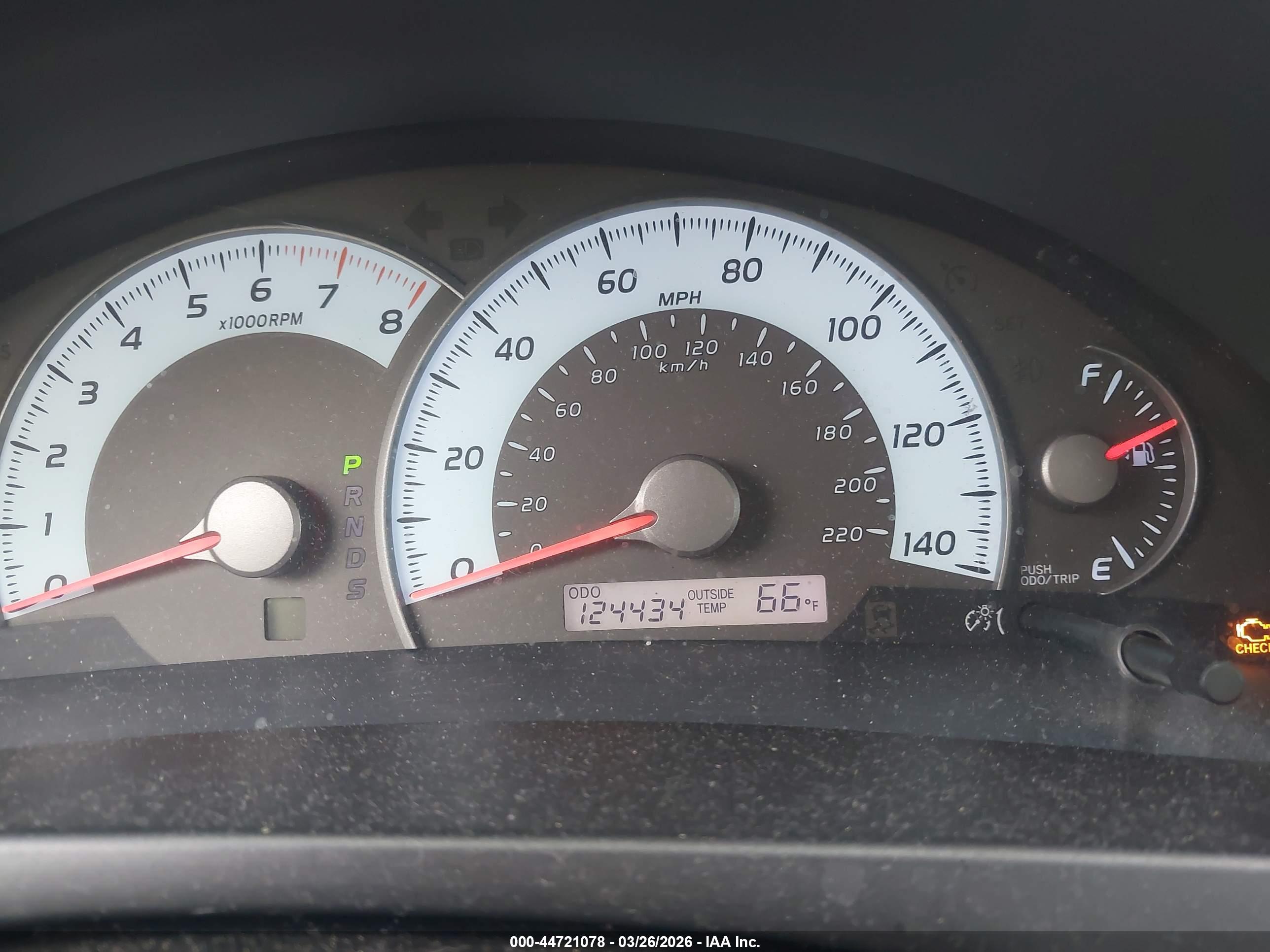 TOYOTA CAMRY image 7