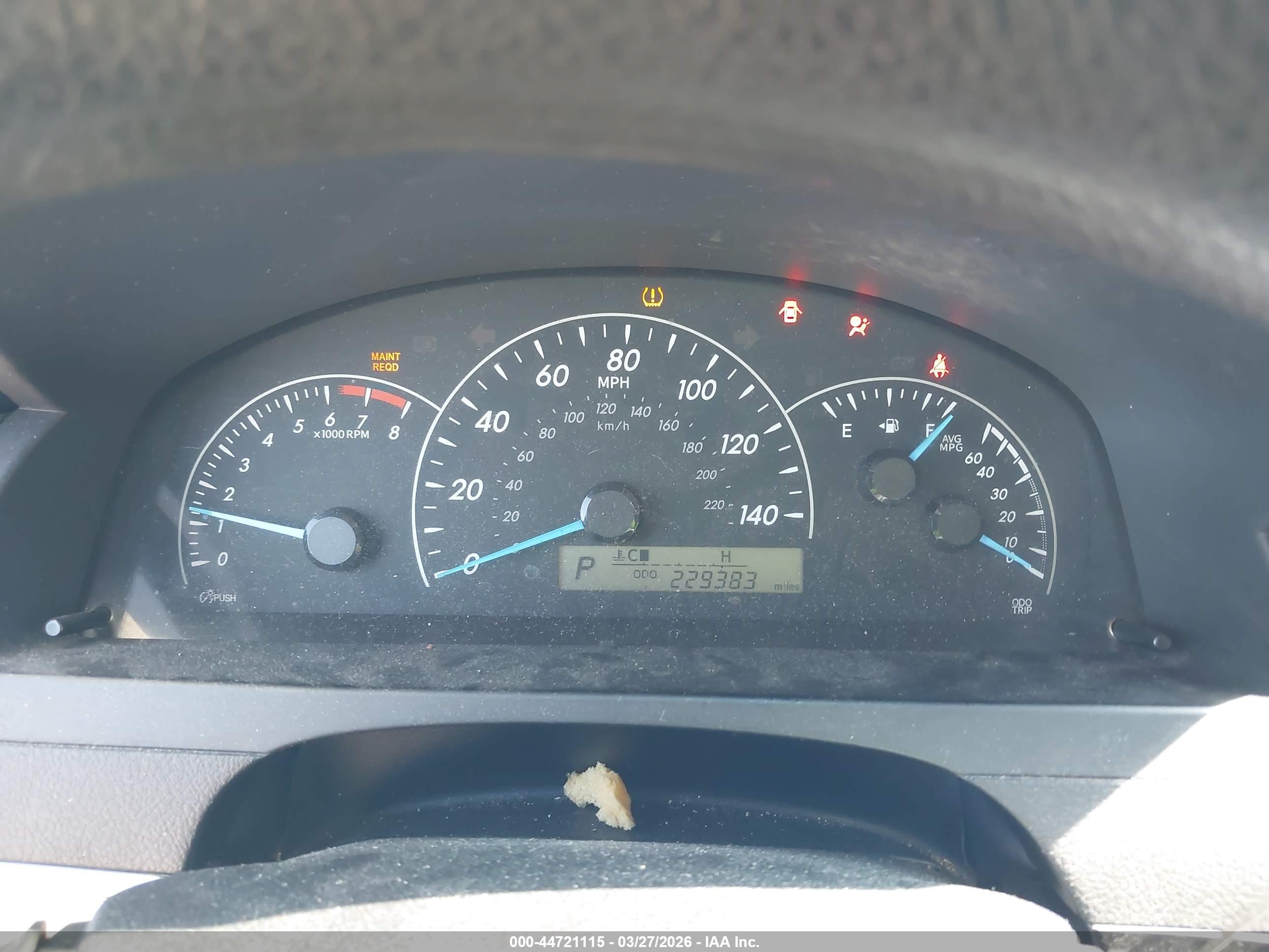TOYOTA CAMRY image 7
