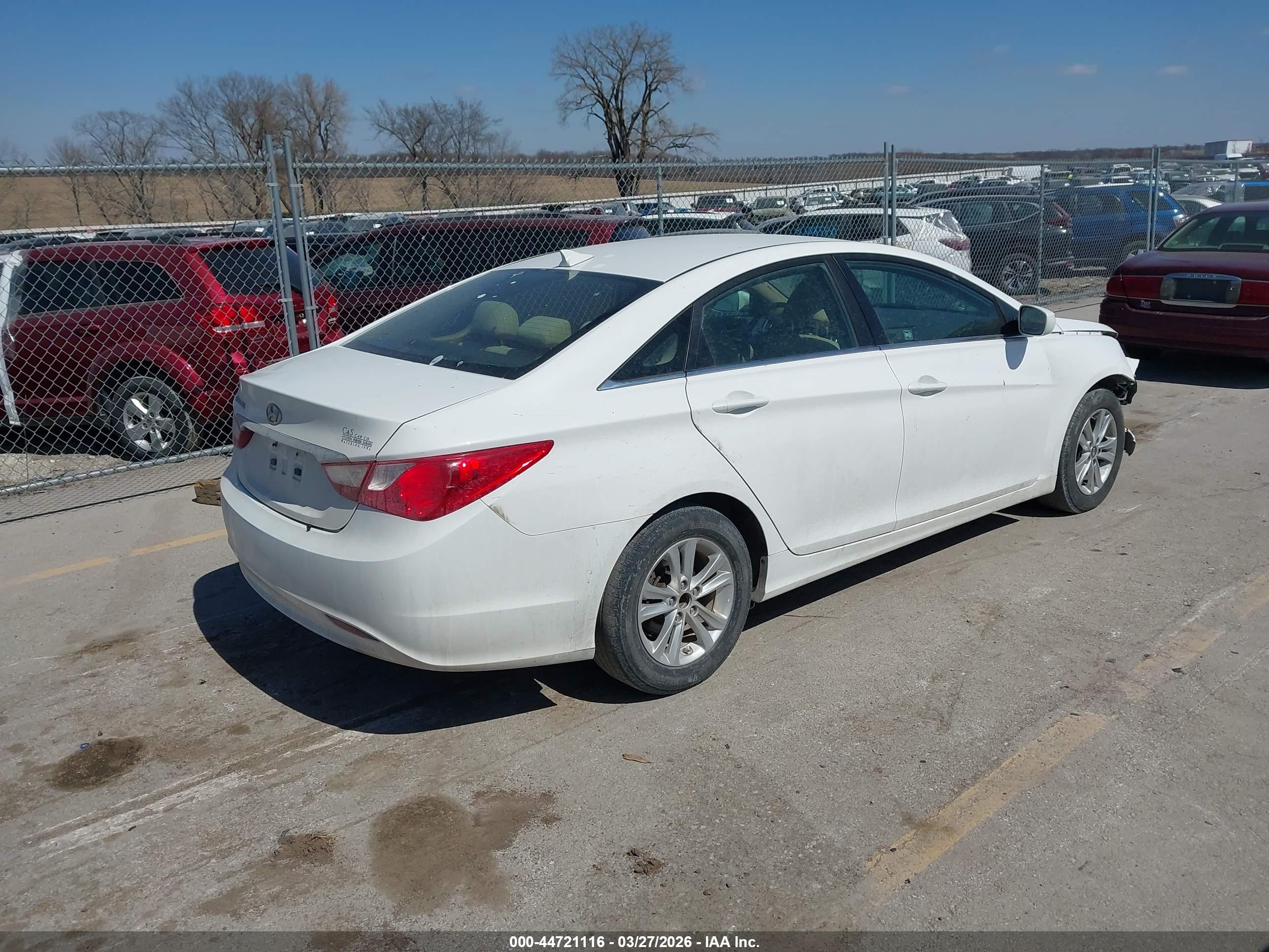 HYUNDAI SONATA image 4