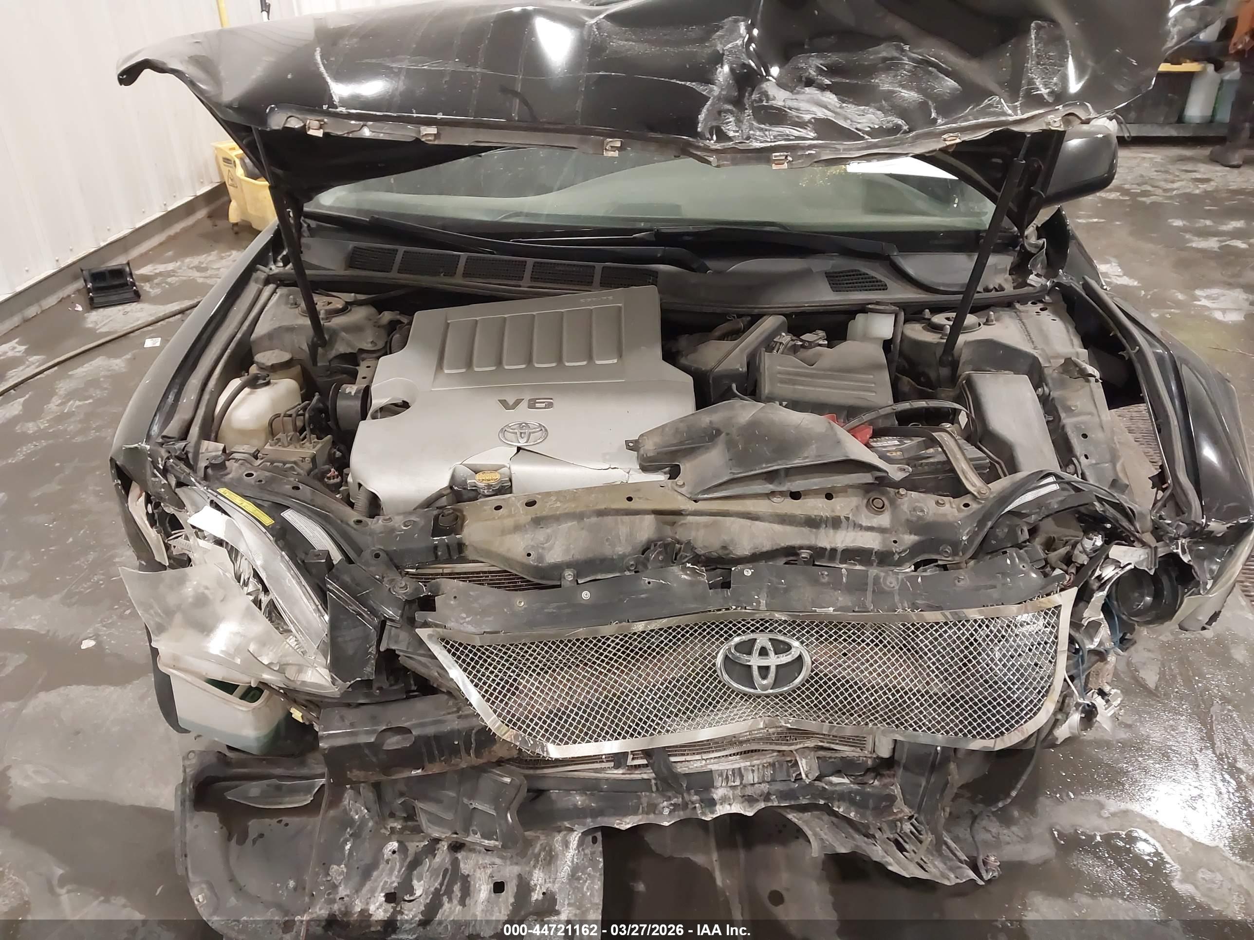 TOYOTA AVALON image 10