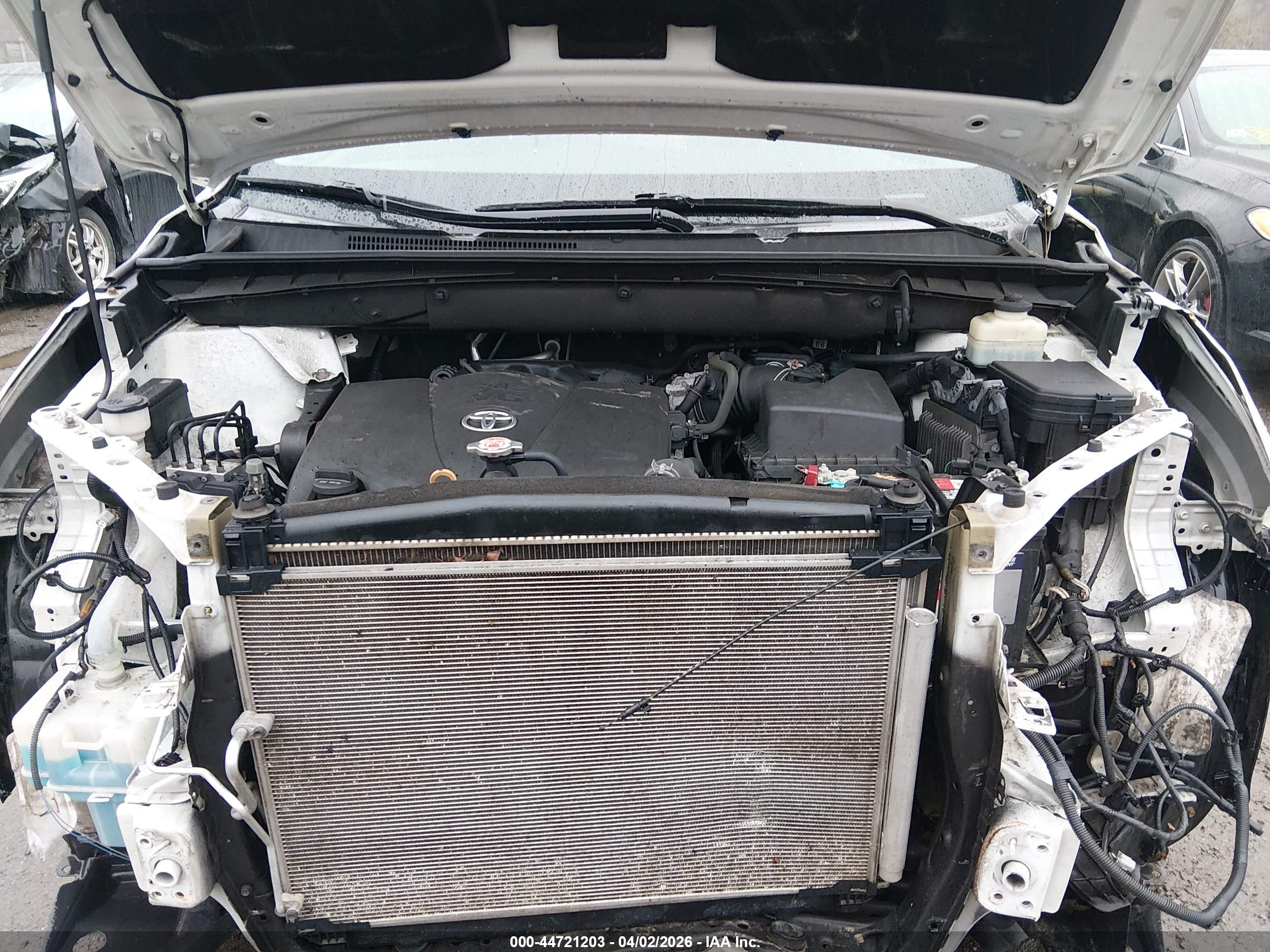 TOYOTA HIGHLANDER image 10