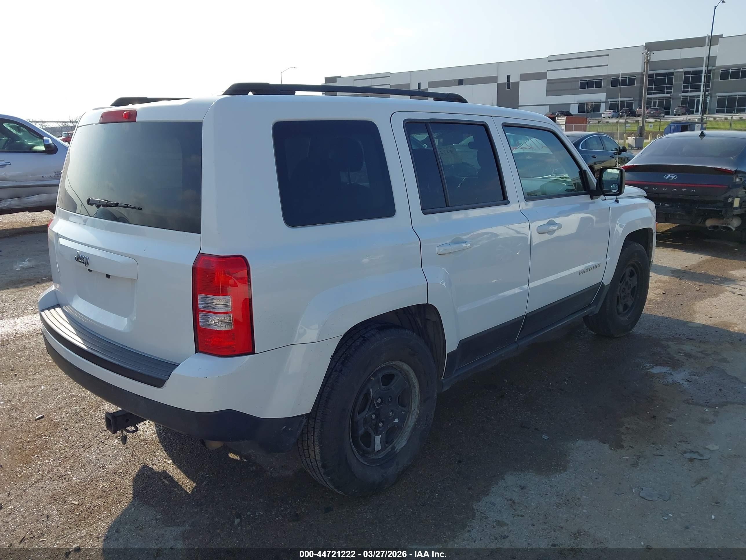 JEEP PATRIOT image 4