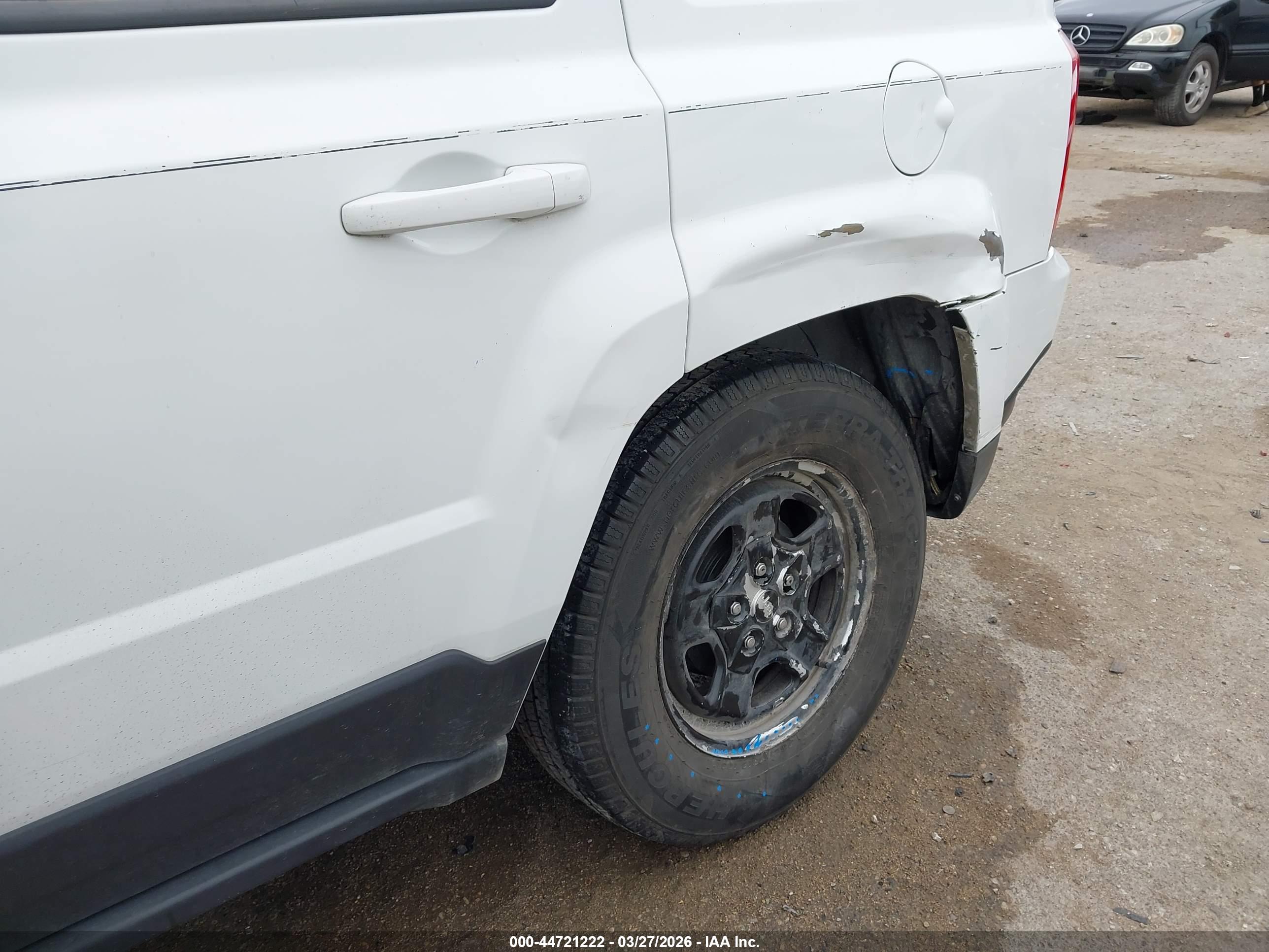 JEEP PATRIOT image 6