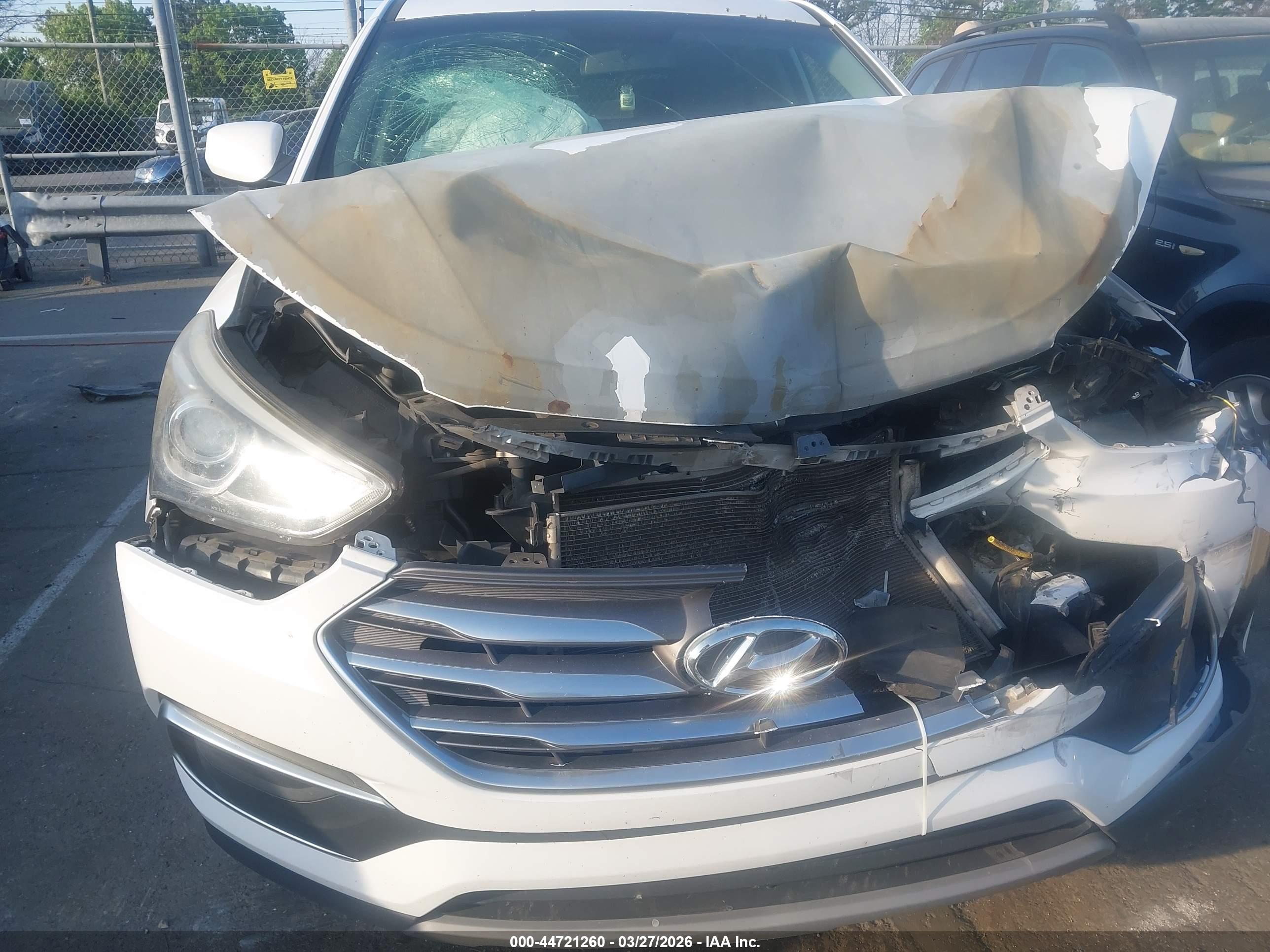 HYUNDAI SANTA image 6