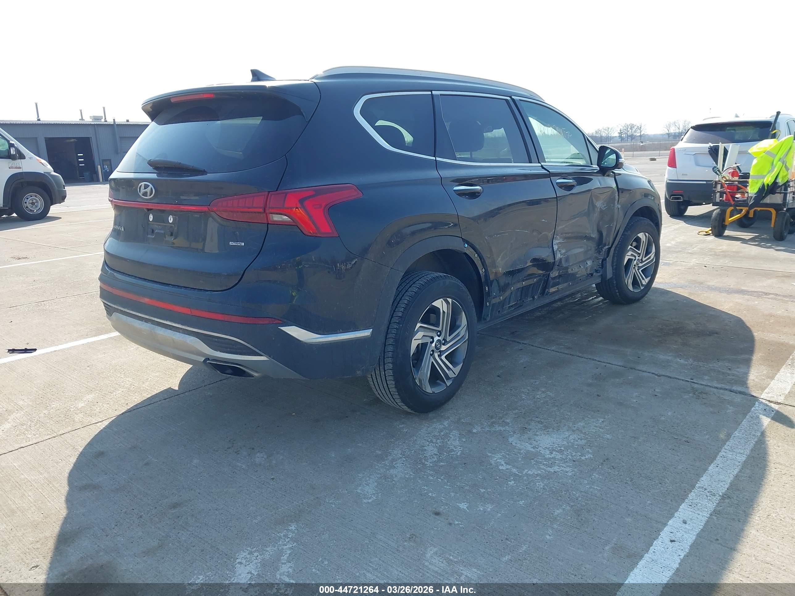 HYUNDAI SANTA image 4