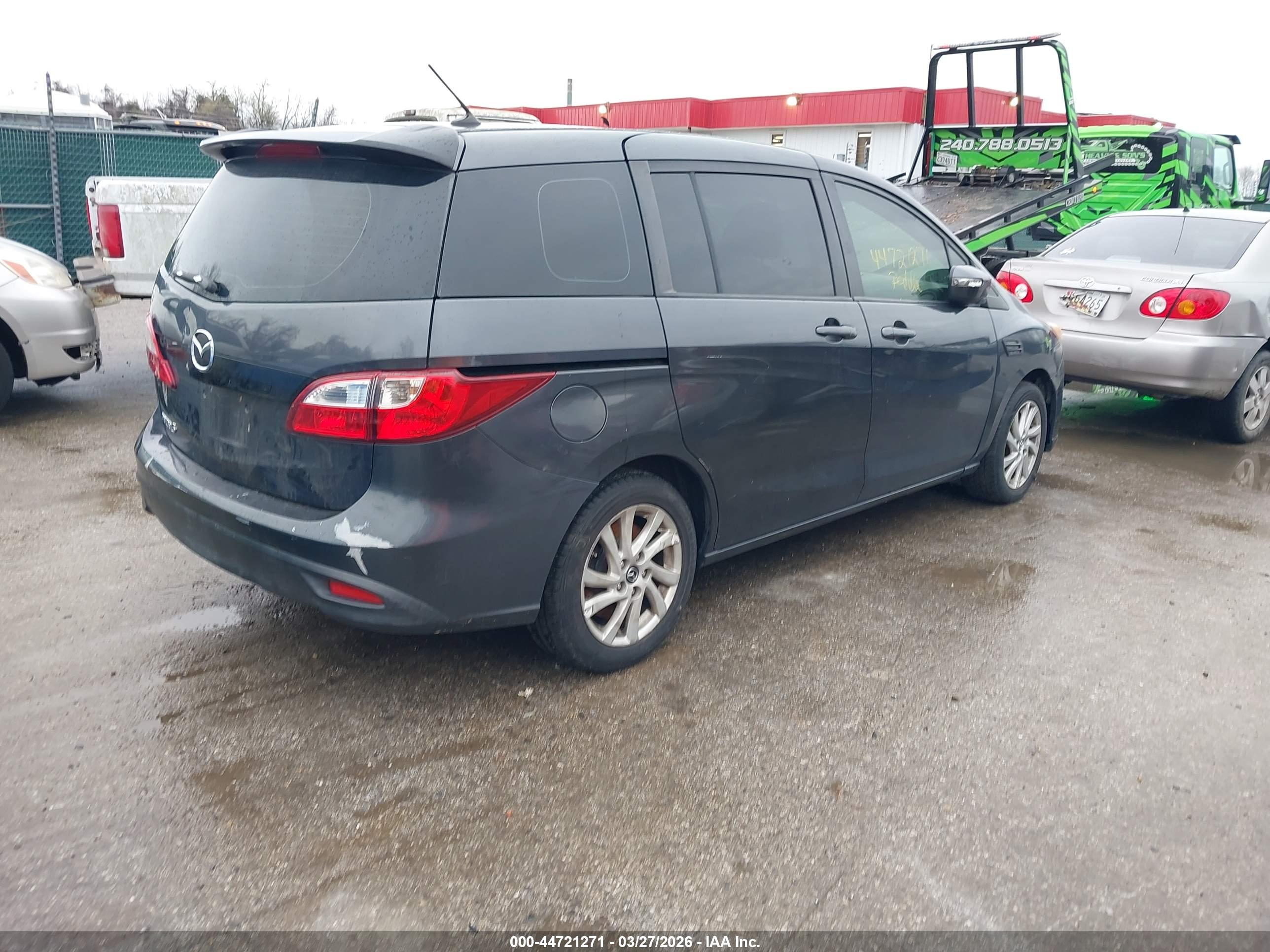 MAZDA MAZDA5 image 4