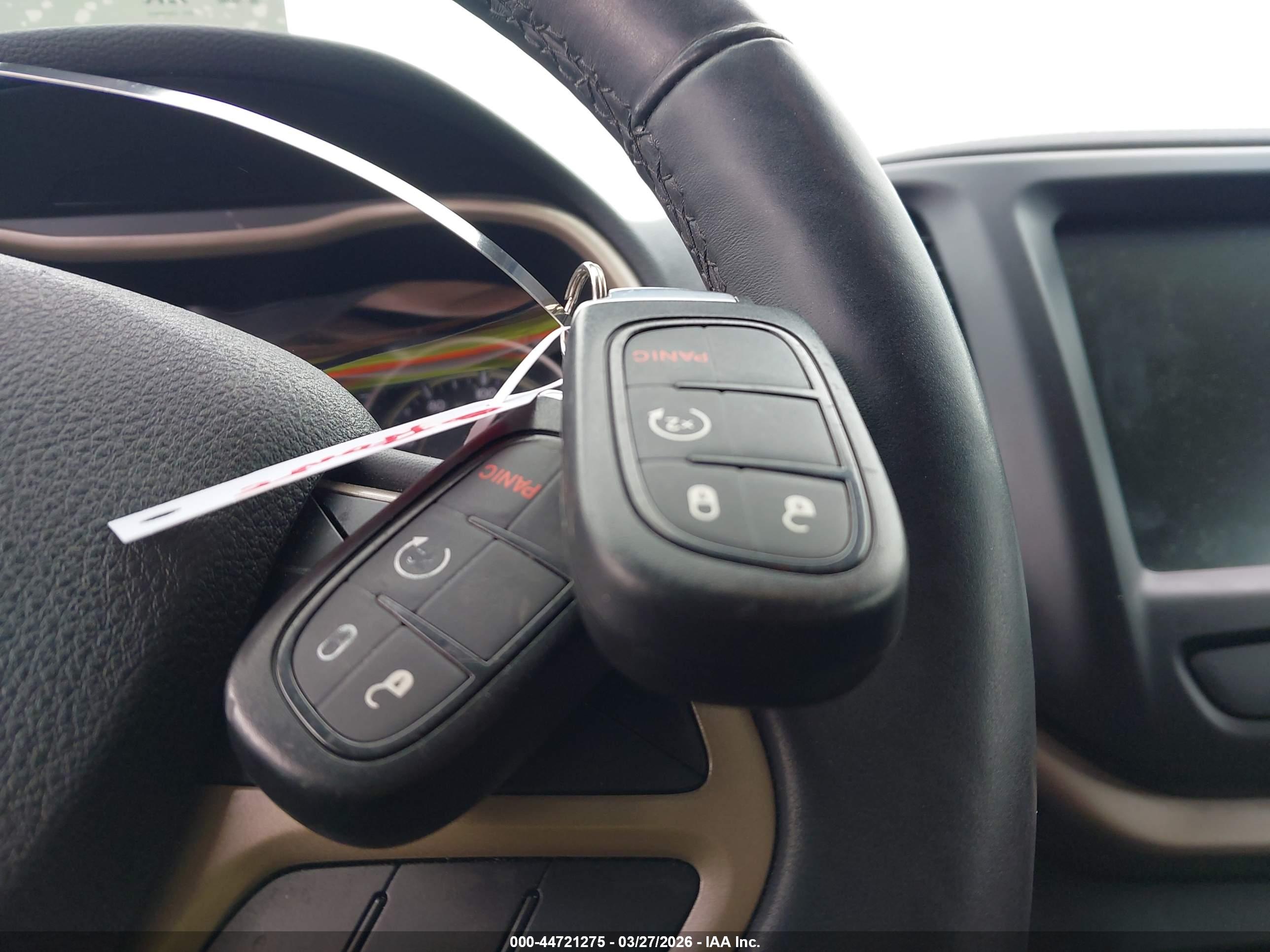 JEEP CHEROKEE image 11