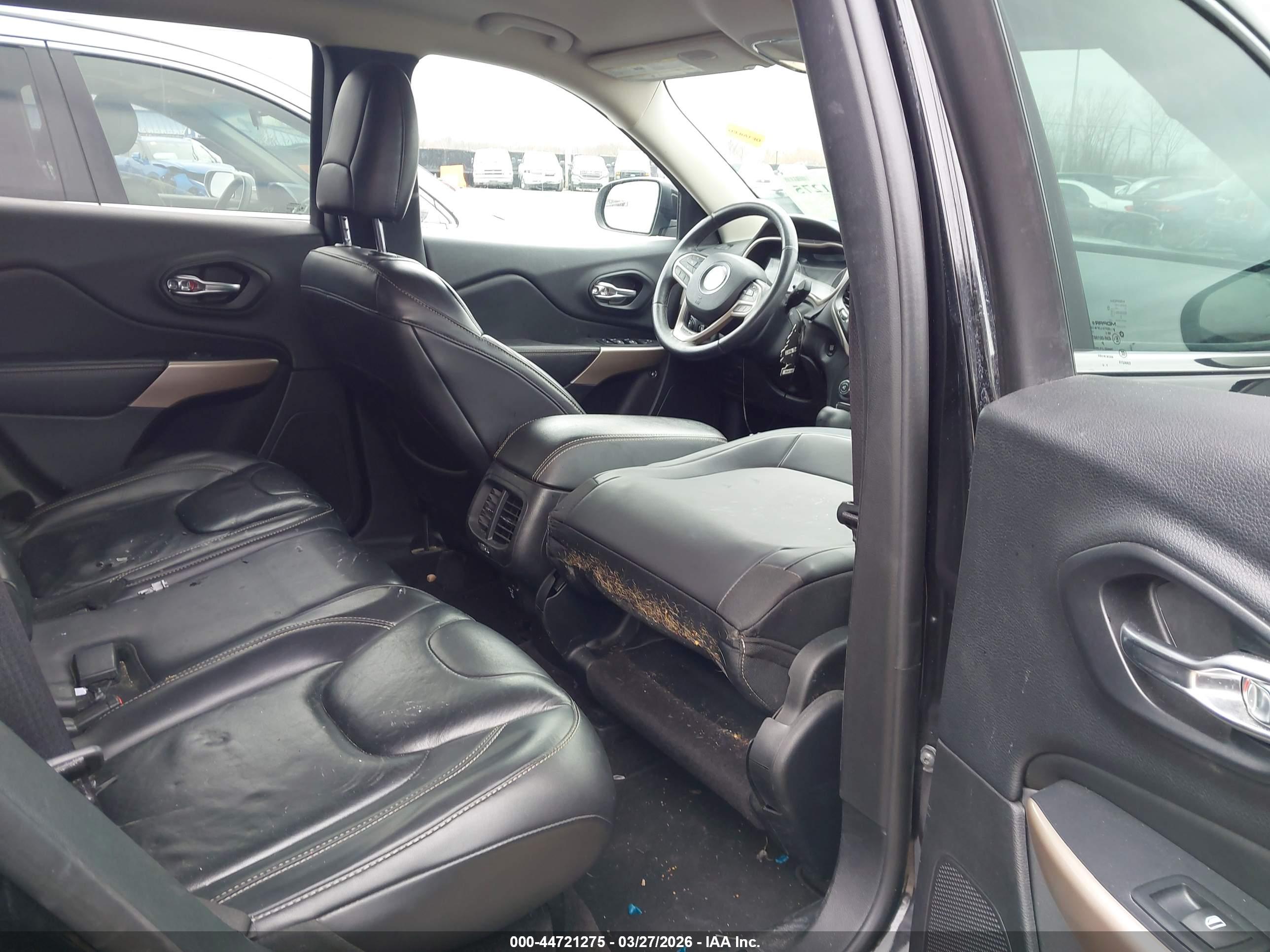 JEEP CHEROKEE image 8