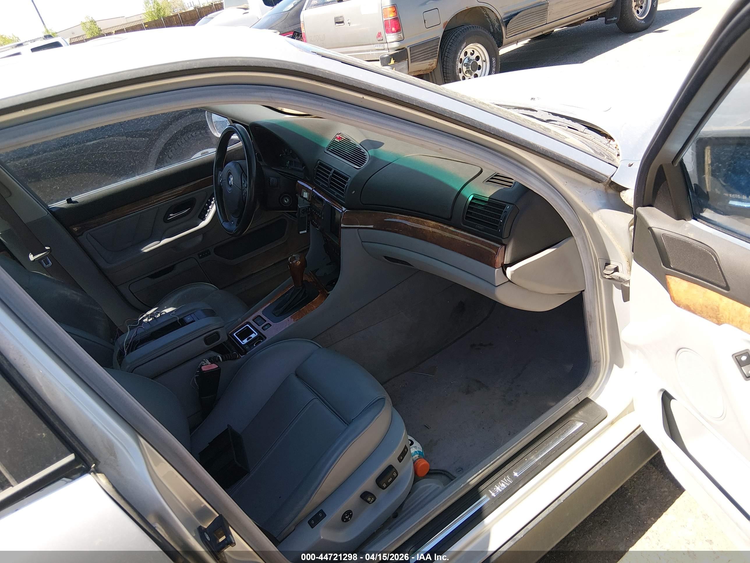 BMW 740IA image 5