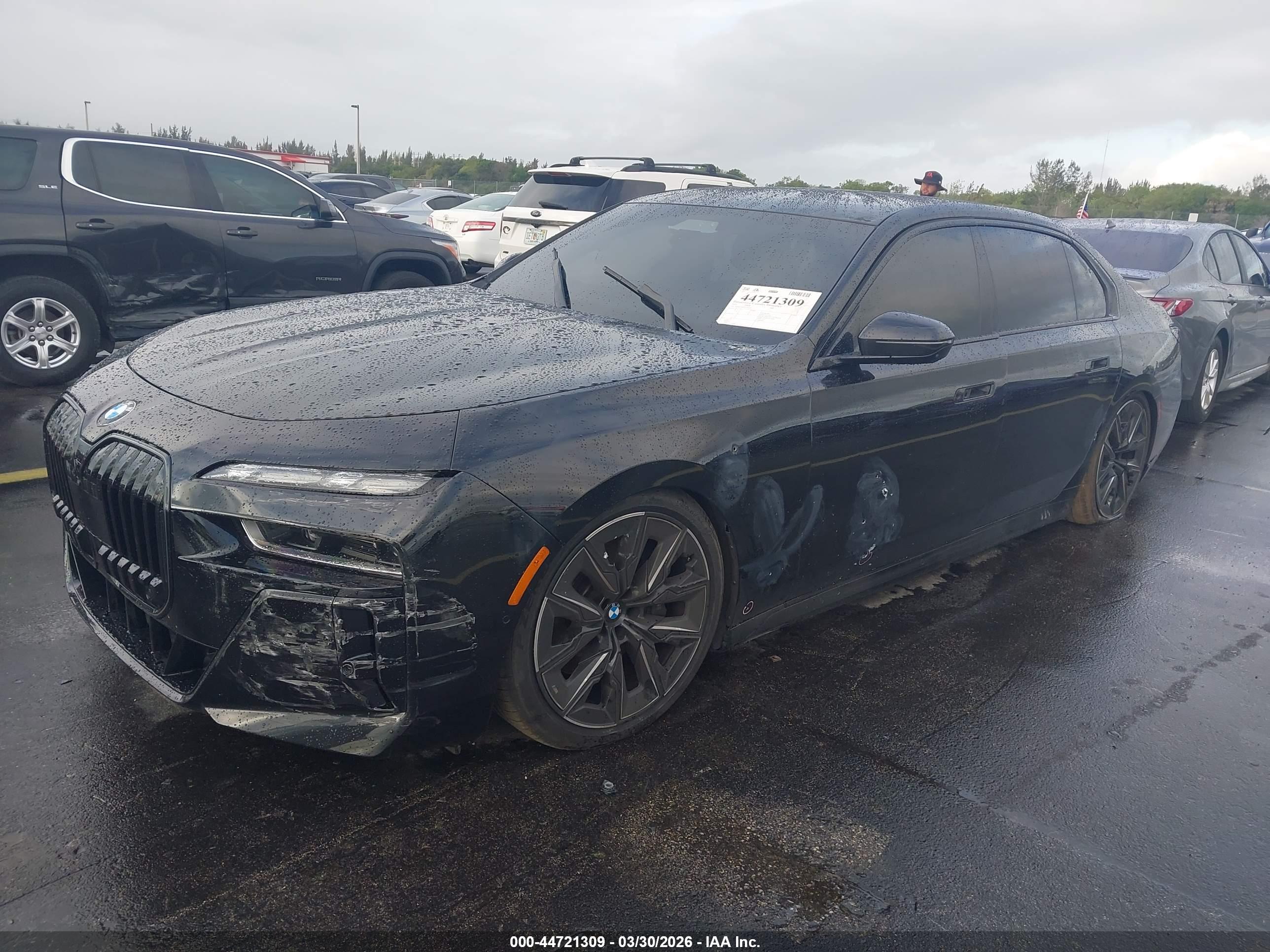 BMW 760I image 2
