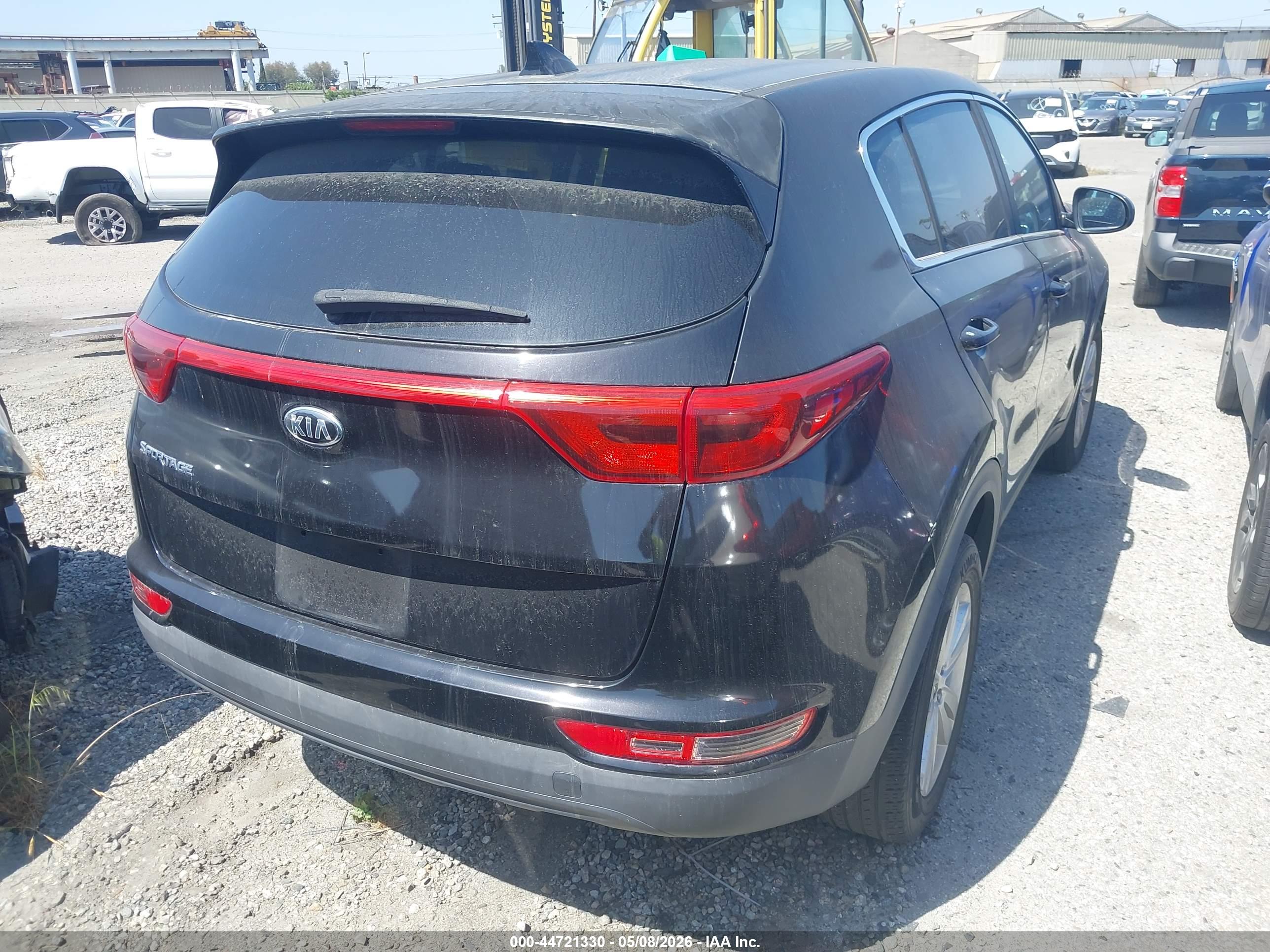 KIA SPORTAGE image 4