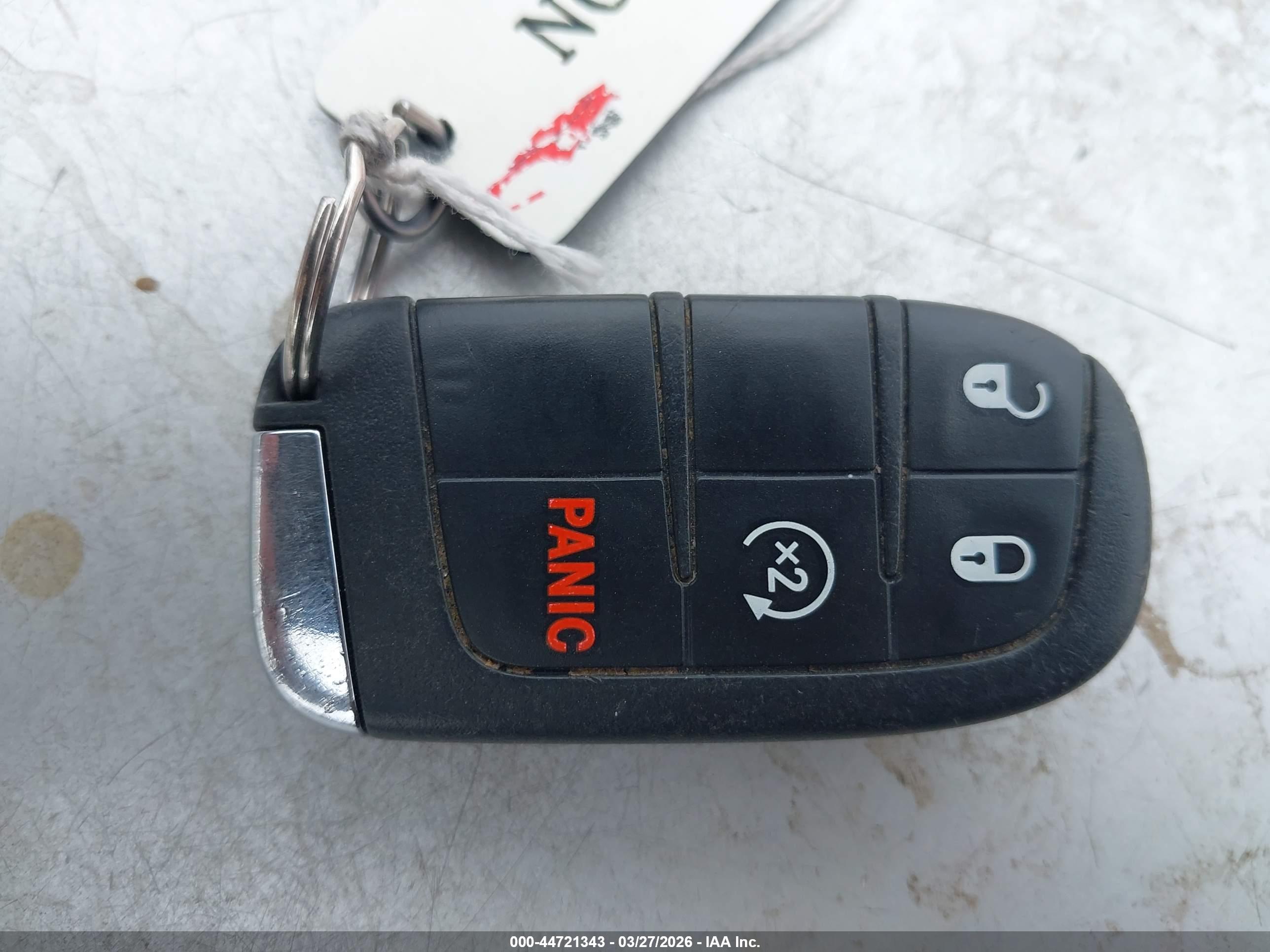 JEEP RENEGADE image 11